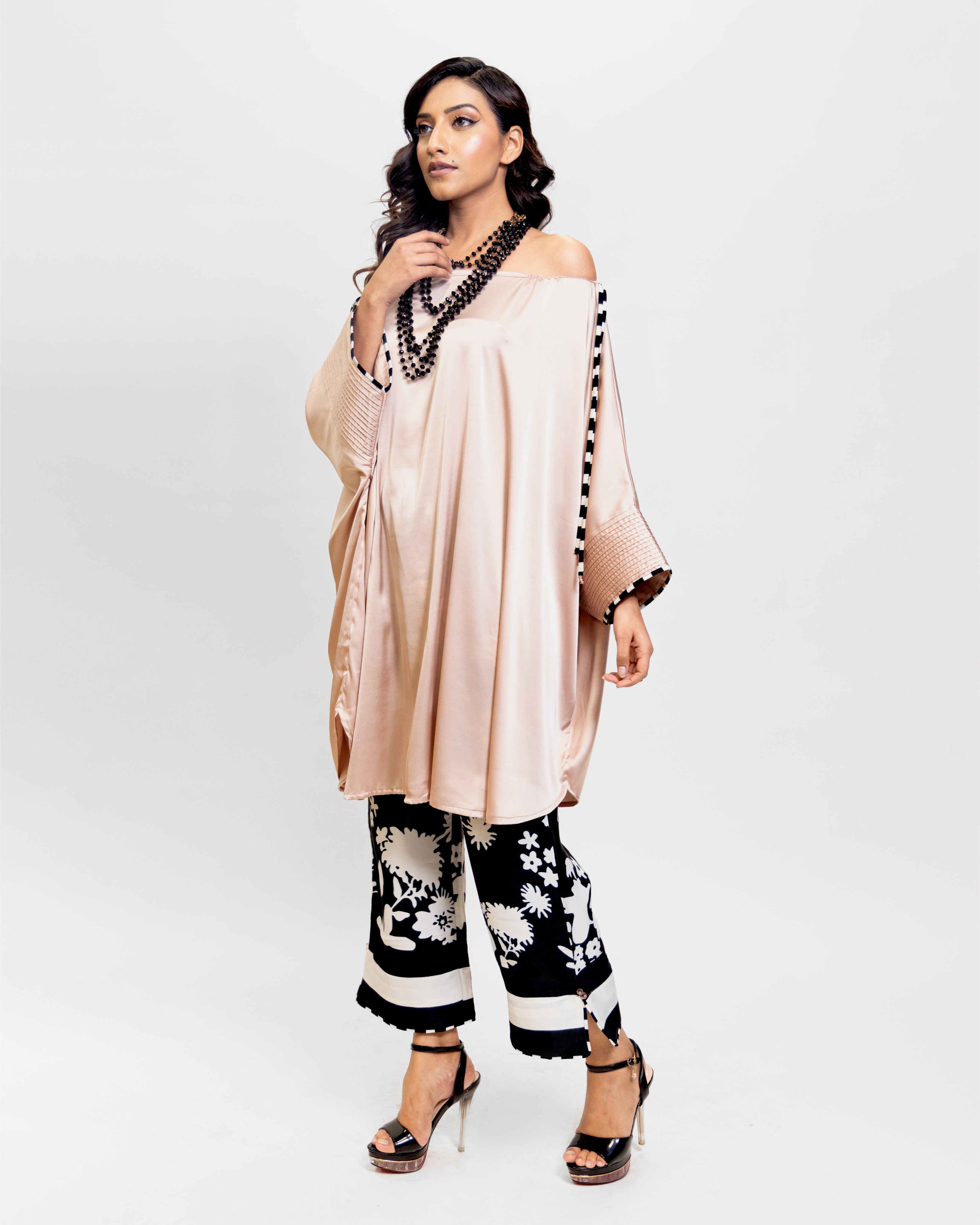 LAURA OFF SHOULDER SET