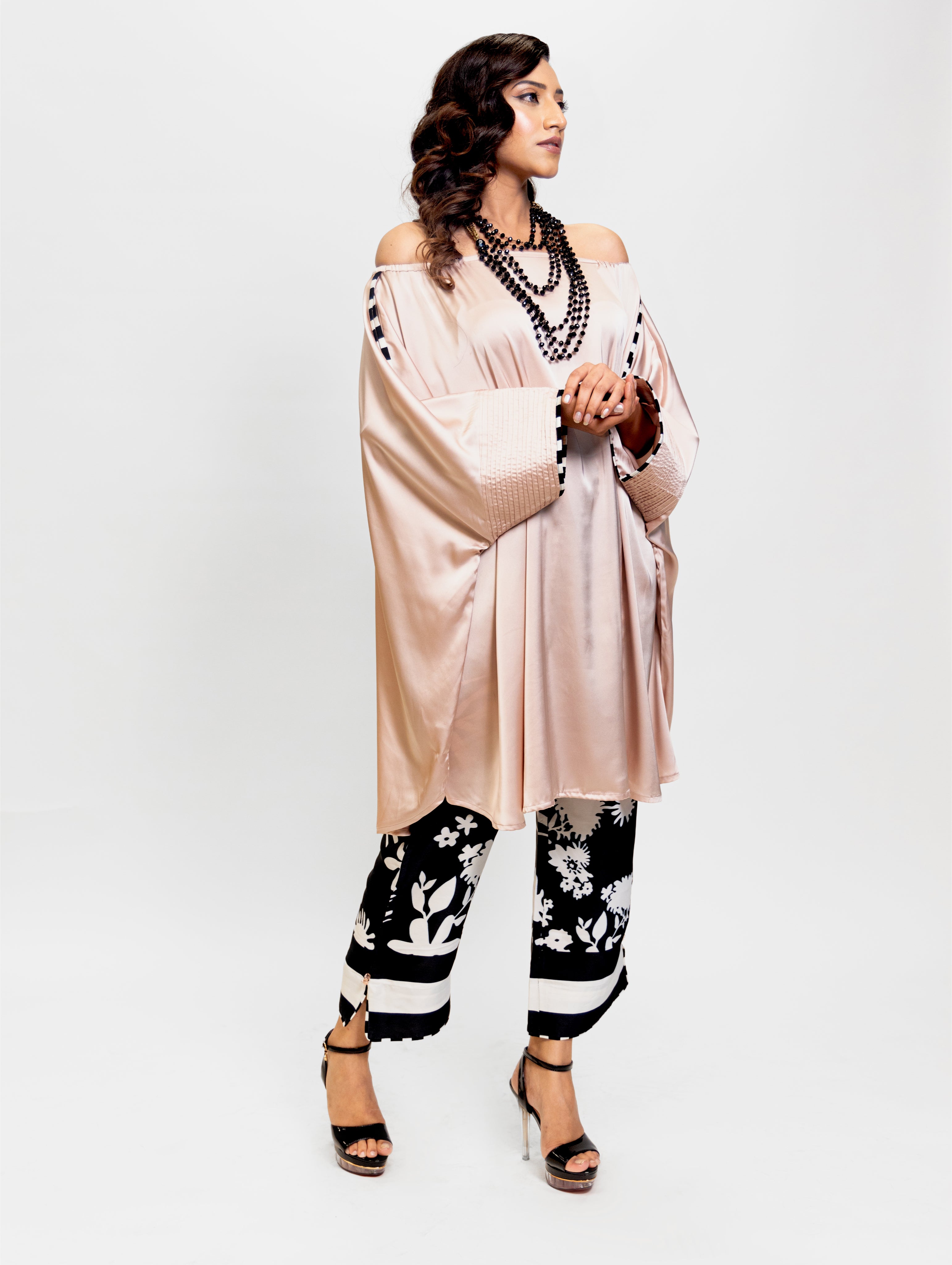 LAURA OFF SHOULDER SET