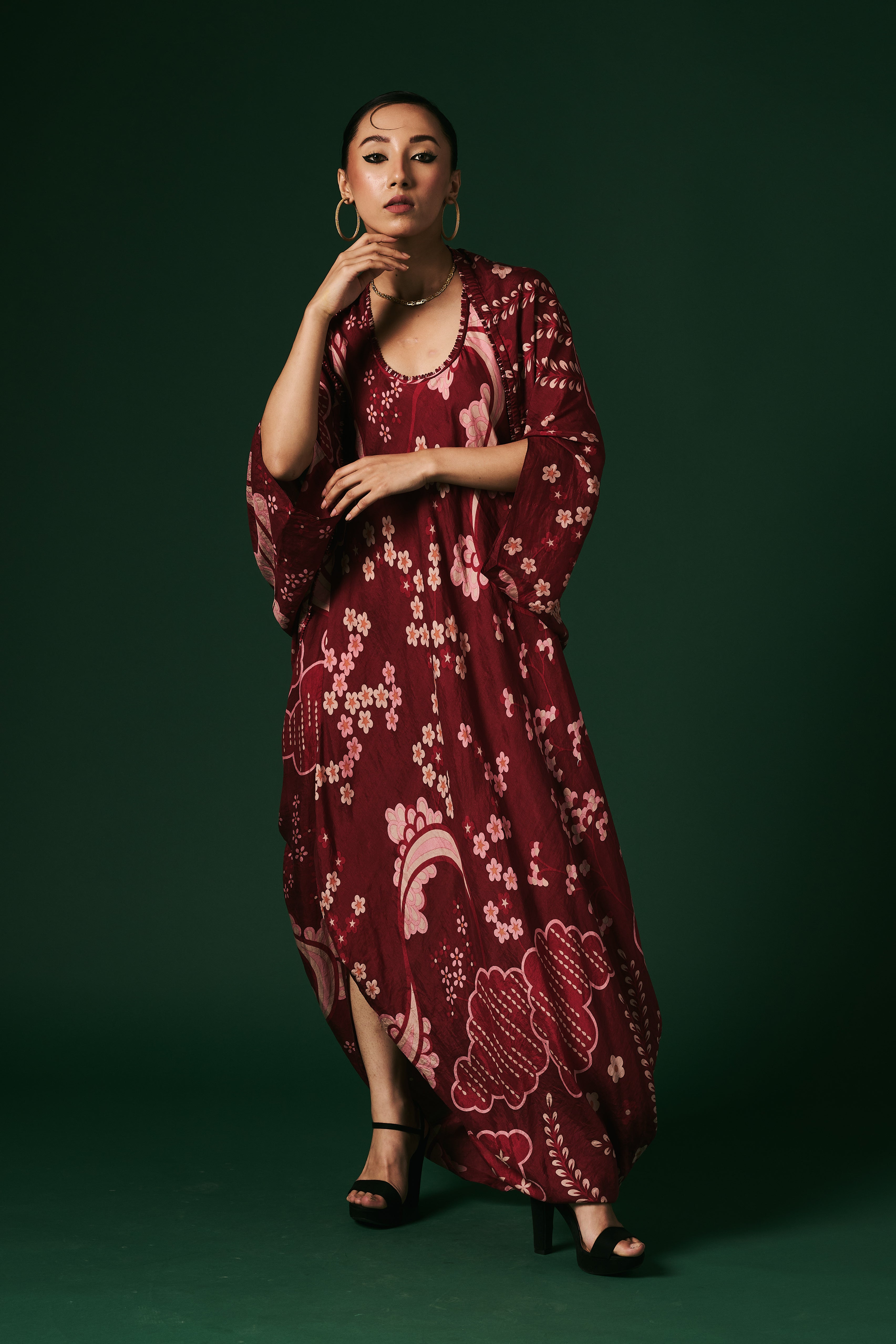 DRESS WITH CAPE