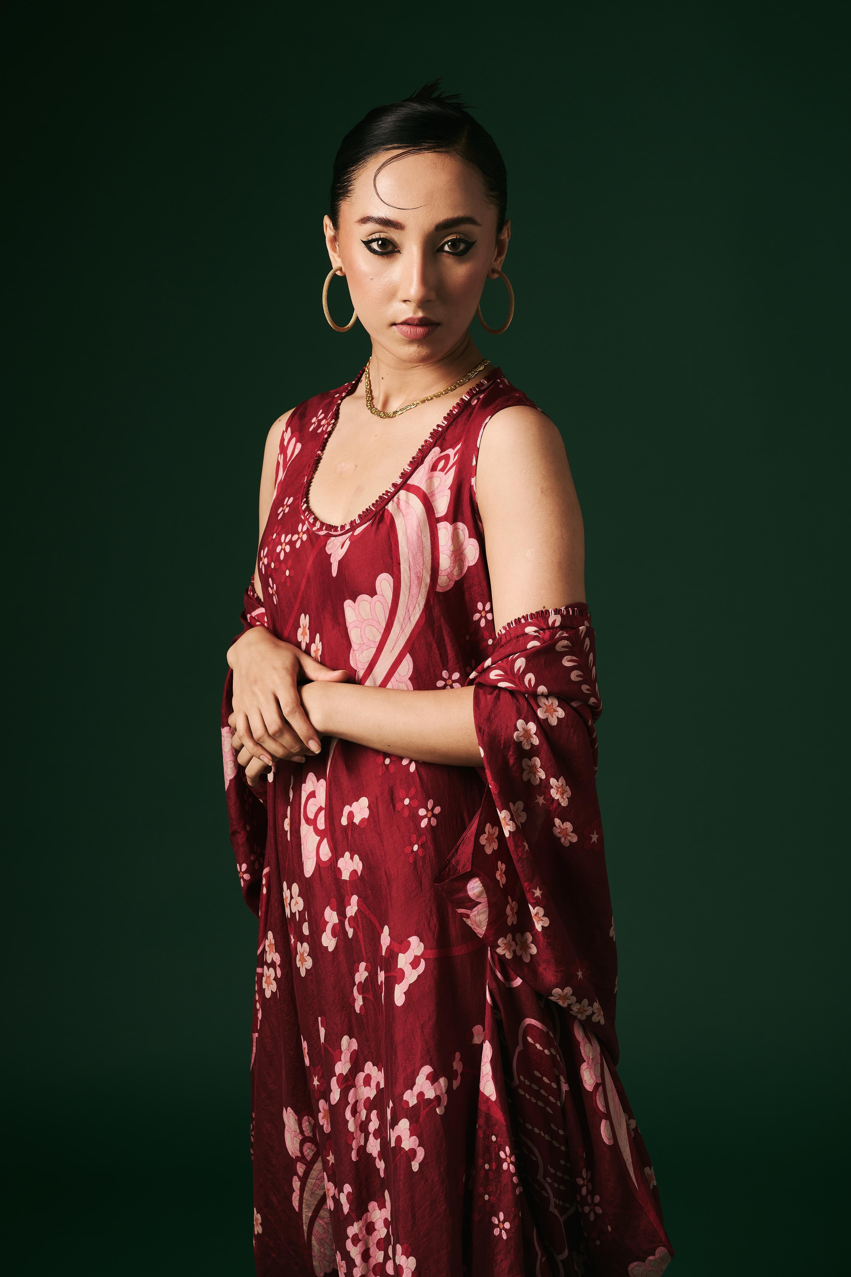 DRESS WITH CAPE