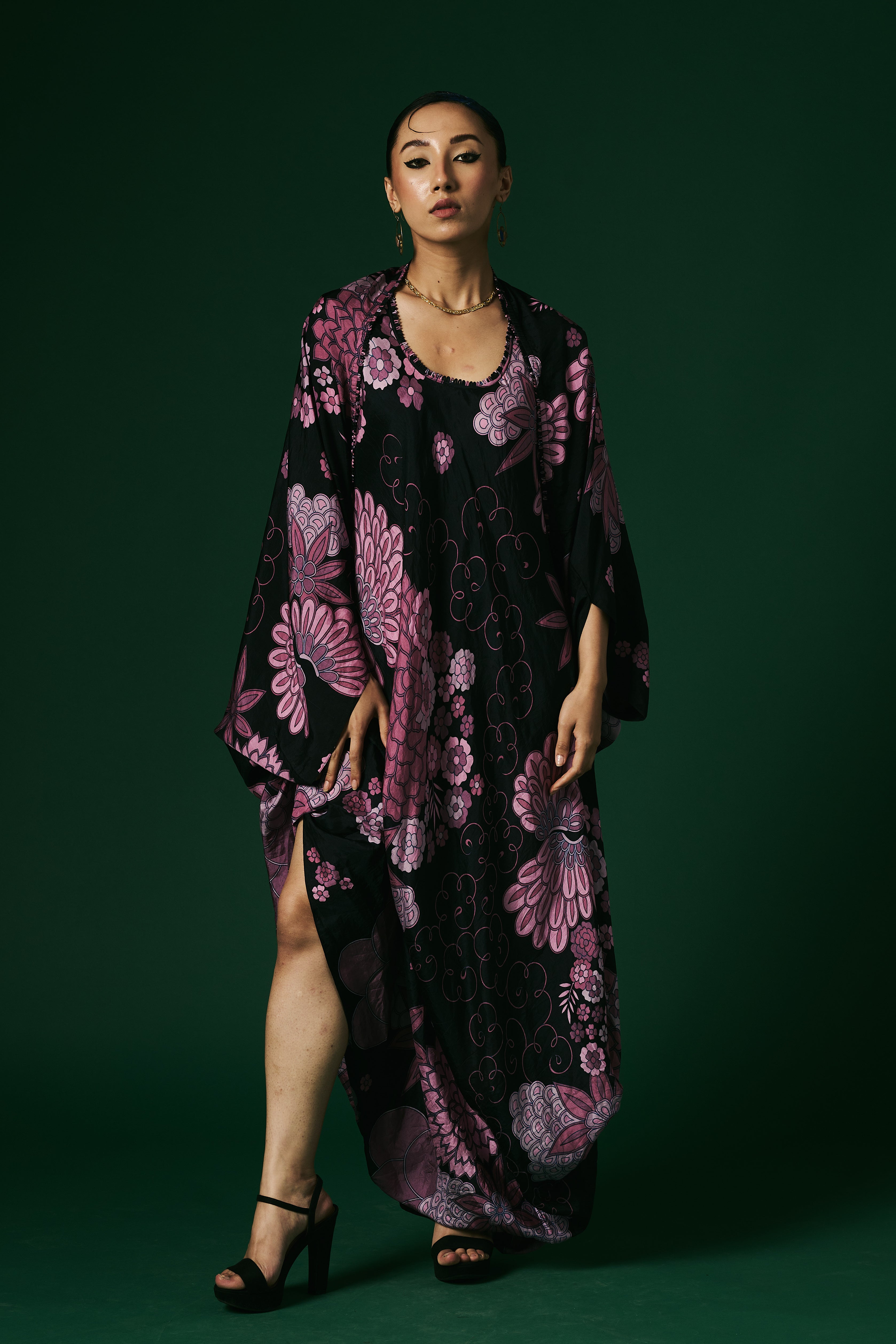 DRESS WITH CAPE