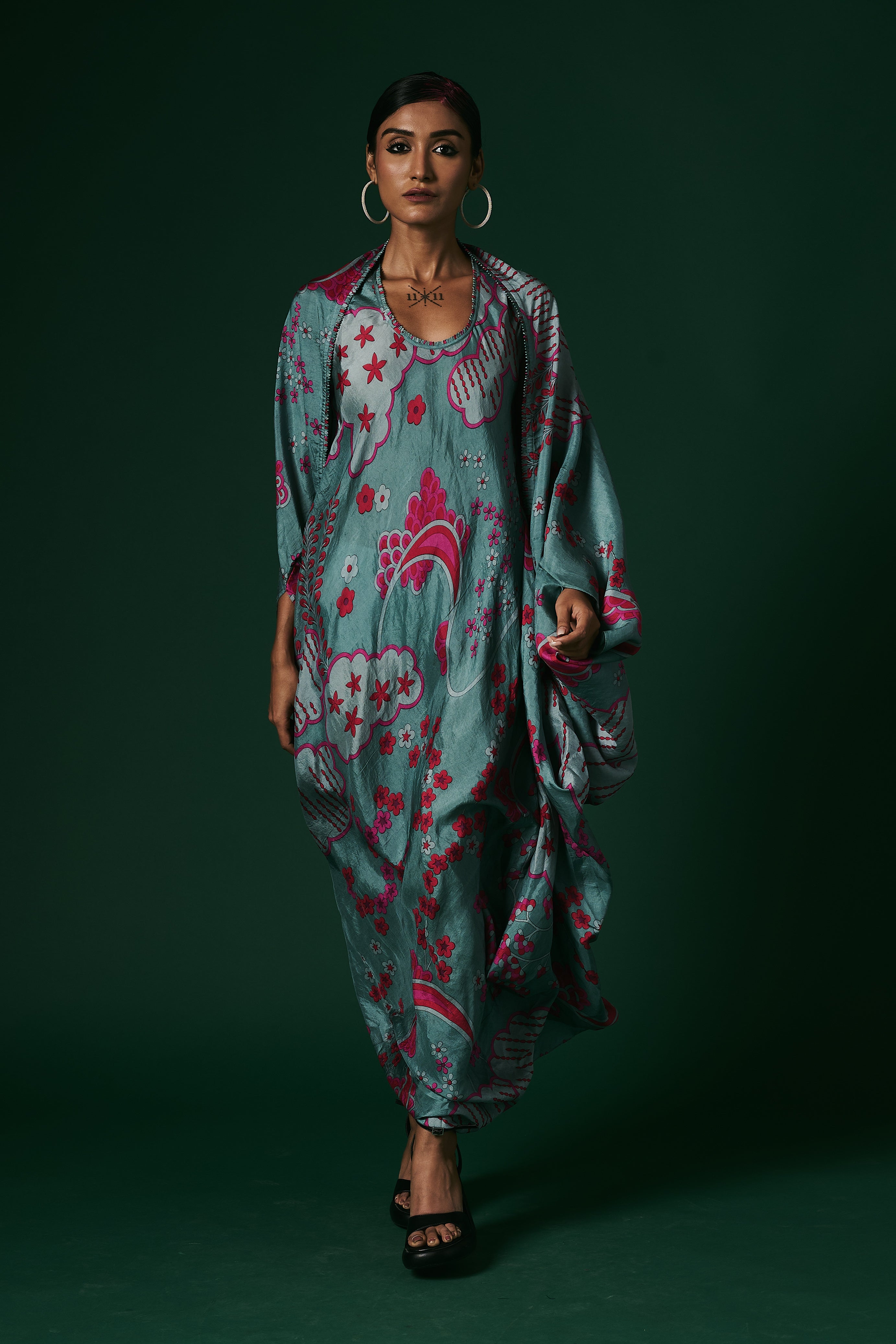 DRESS WITH CAPE