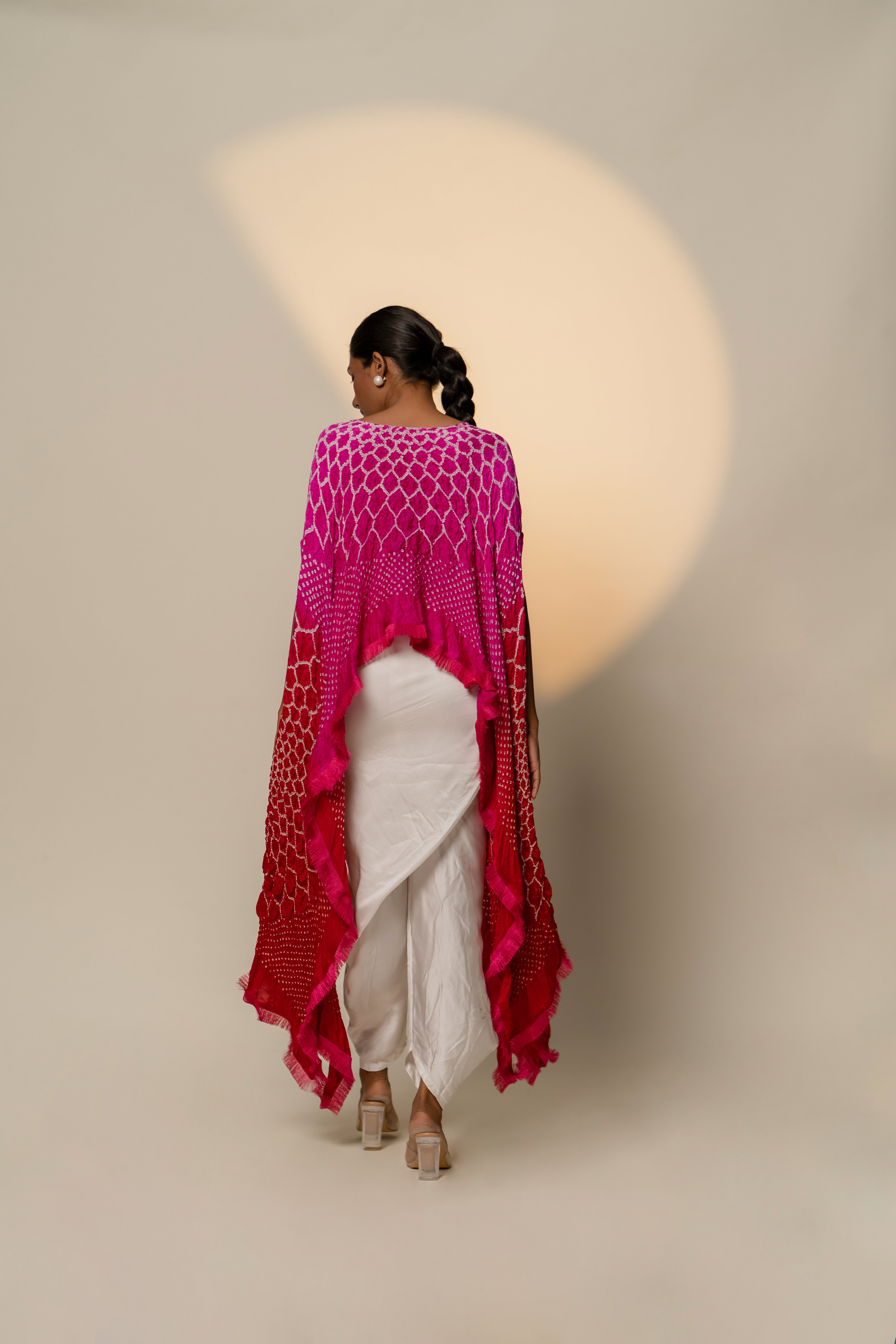 FRINGE CAPE