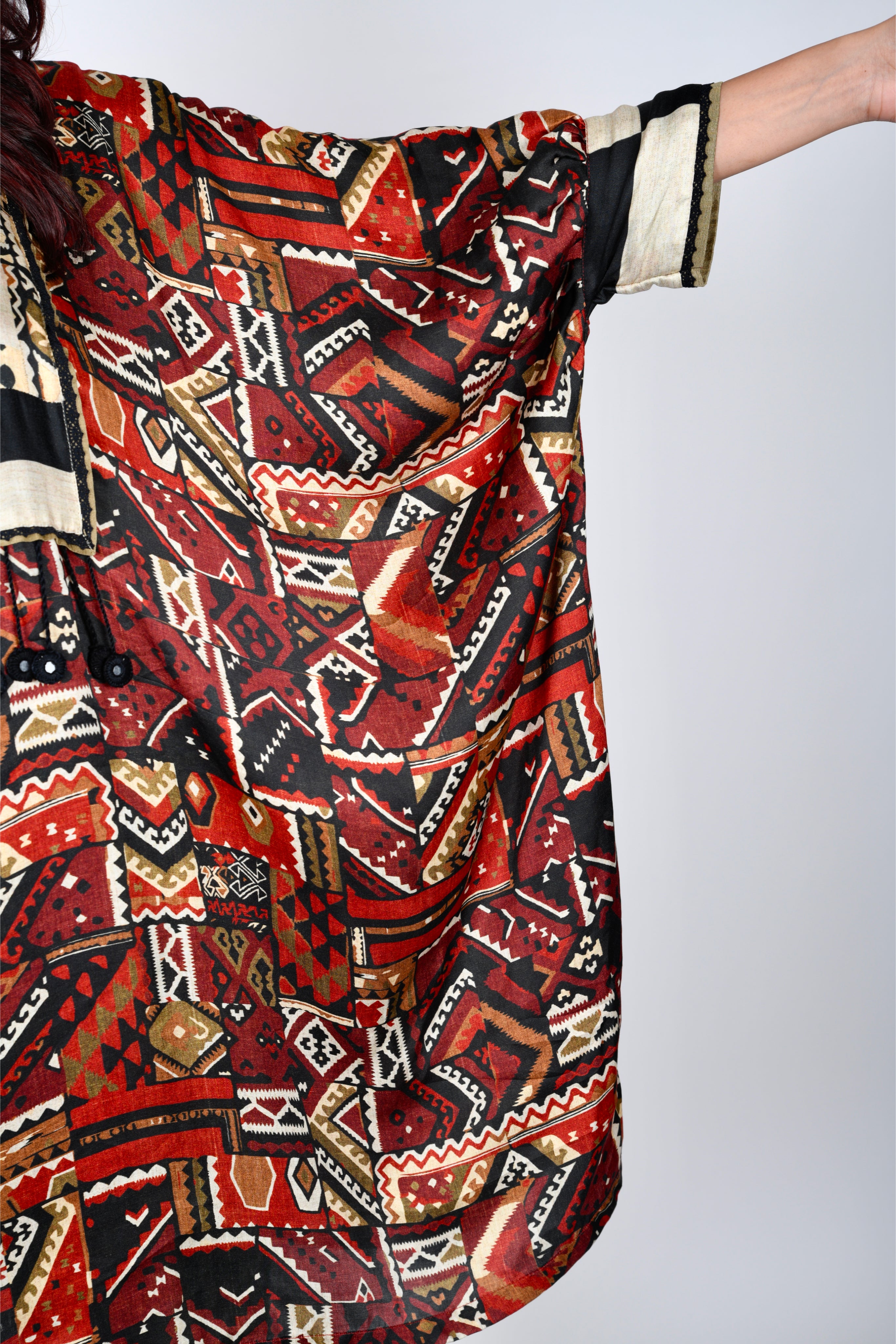 KAFILLLA YOKE BOX TUNIC SET