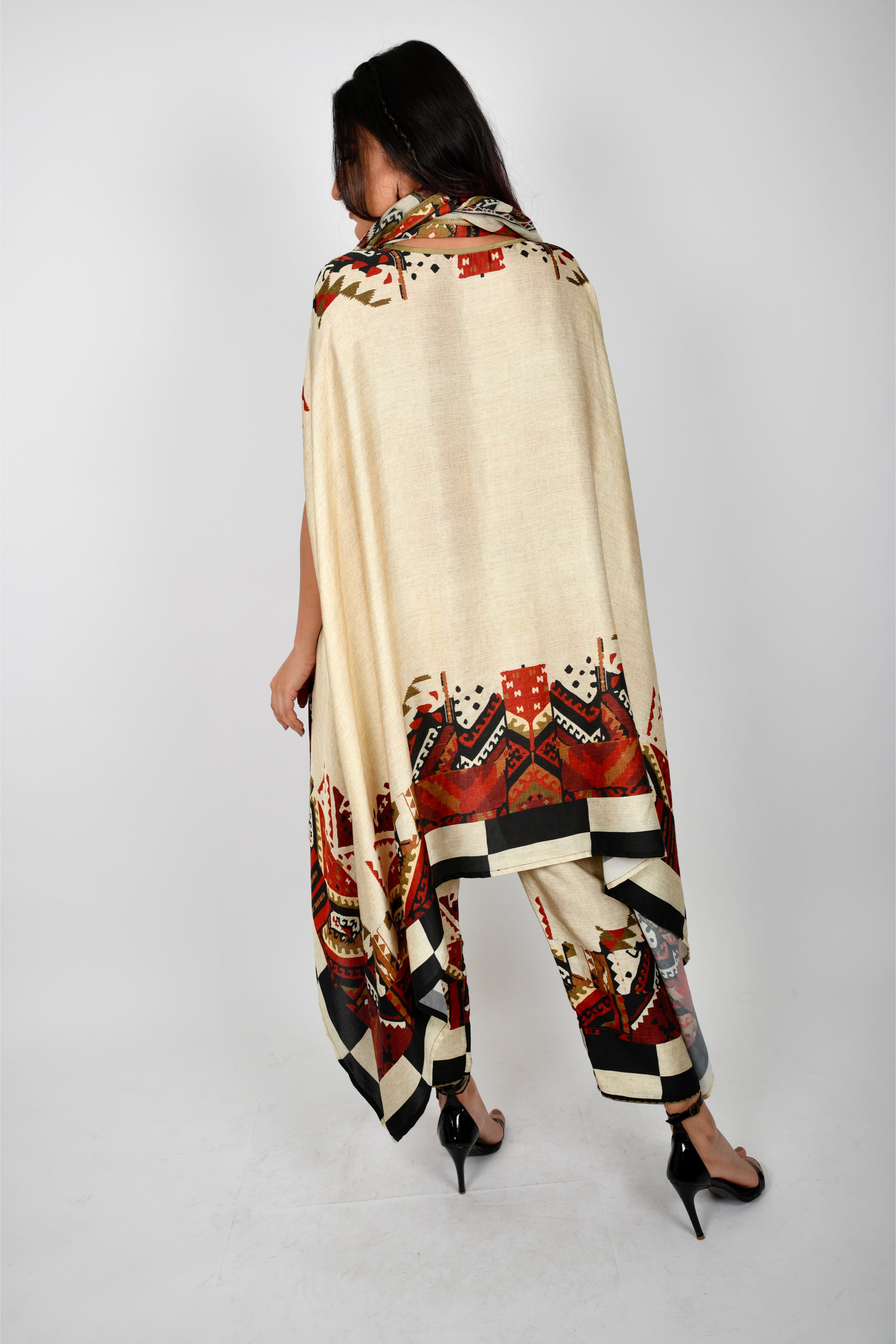 KAFILLA DROP TUNIC WITH STOLE SET