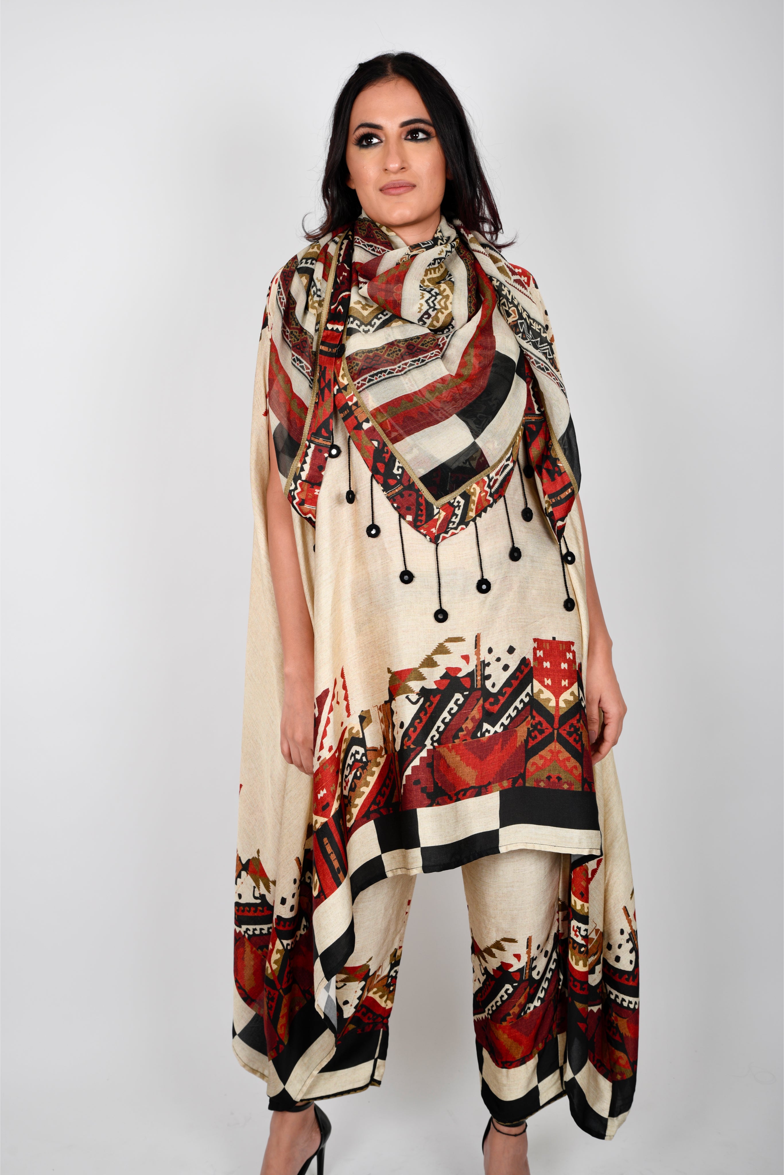 KAFILLA DROP TUNIC WITH STOLE SET