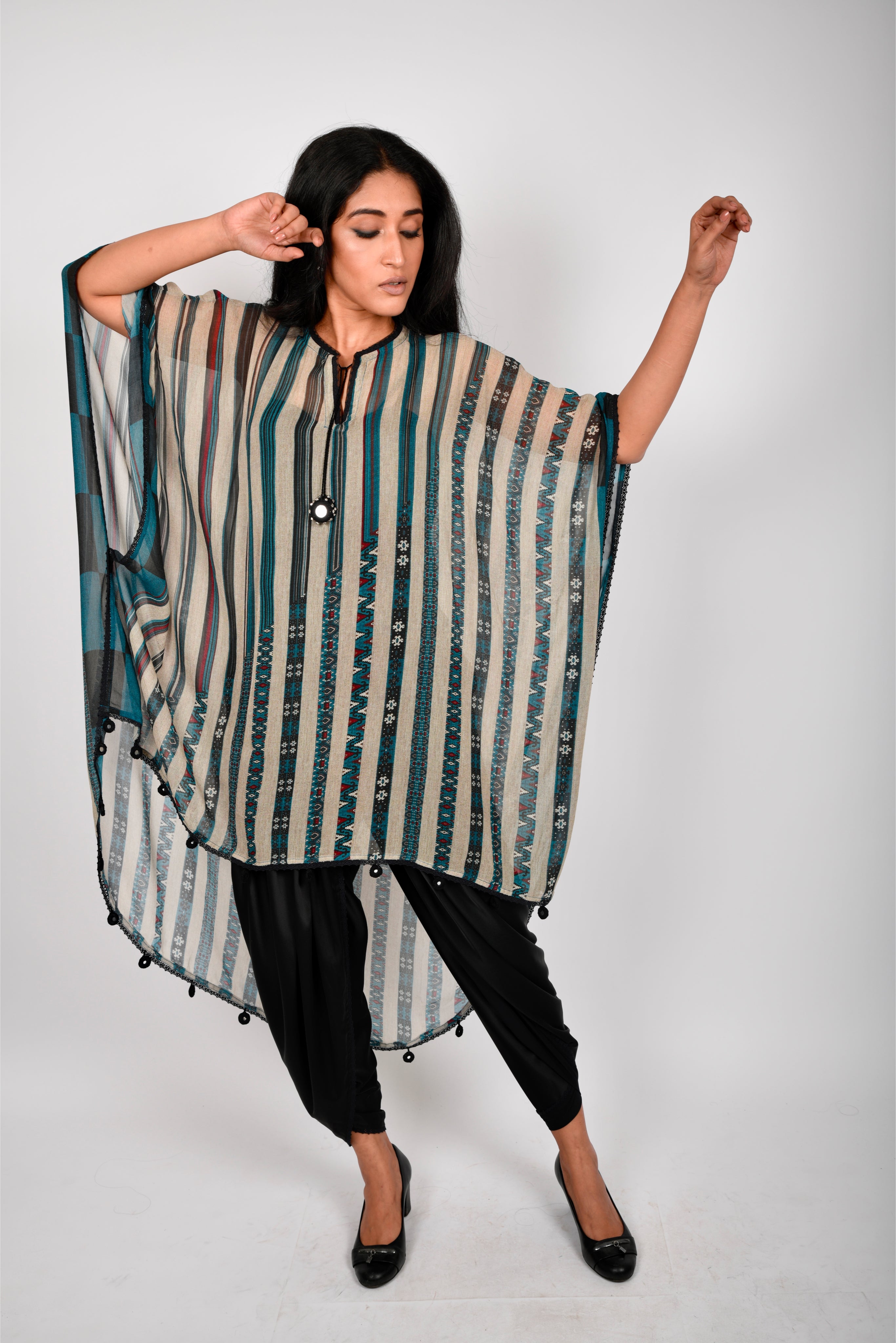 KAFILLA CAPE WITH DHOTI