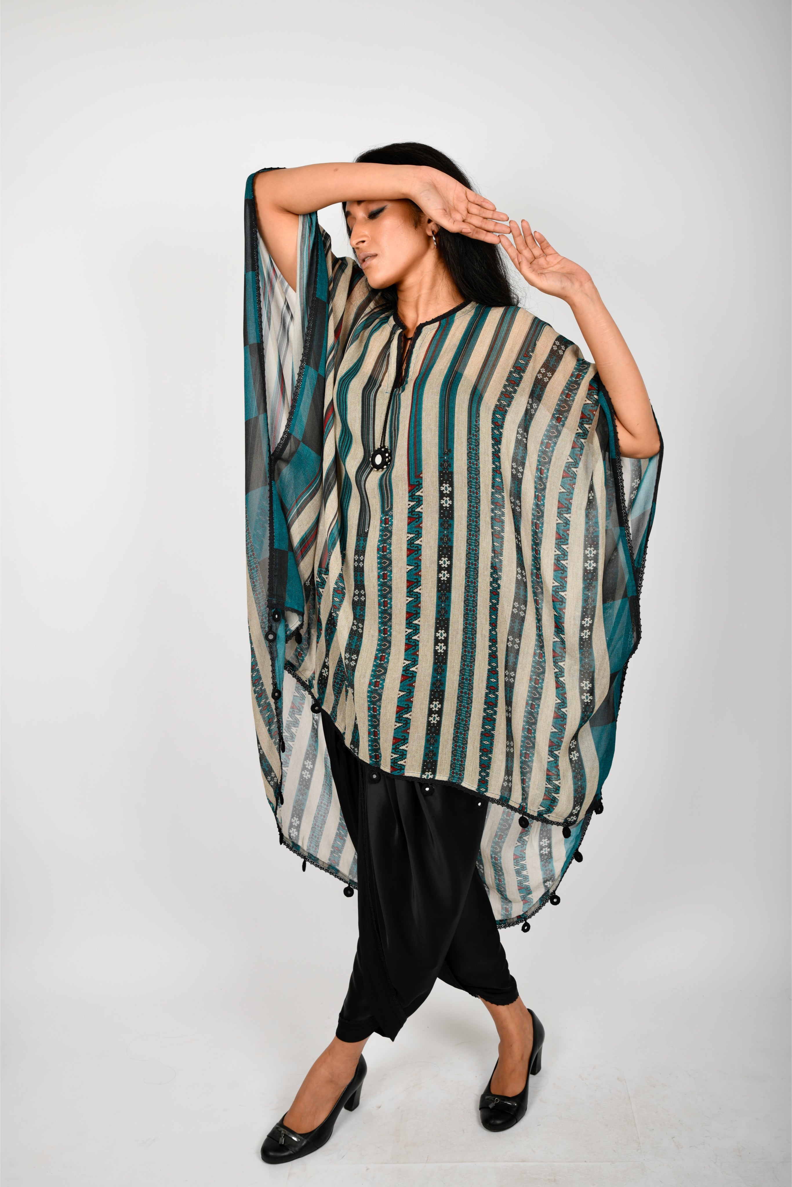KAFILLA CAPE WITH DHOTI