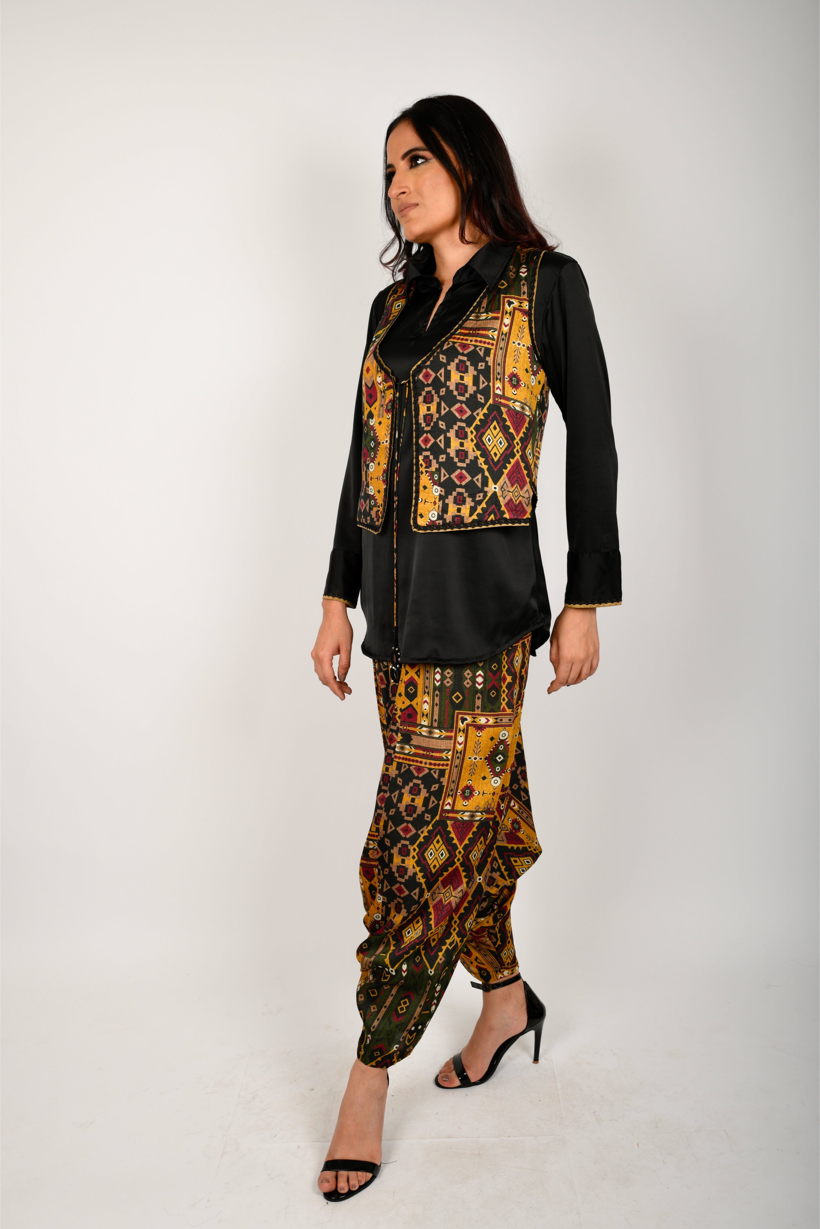KAFILLA KOTI TUNIC SET