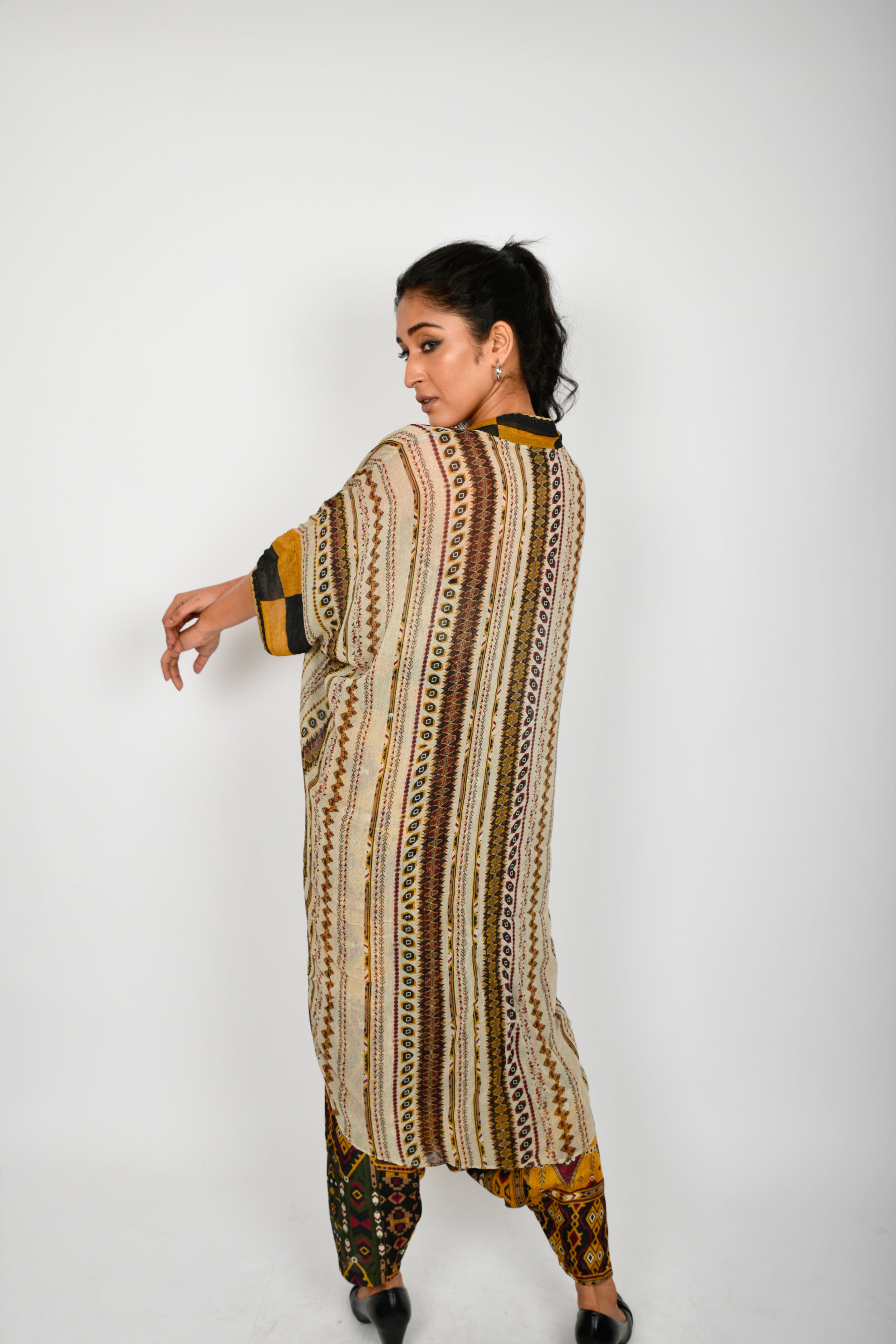 KAFILLA CAPE BUSTIER AND TURKISH SET