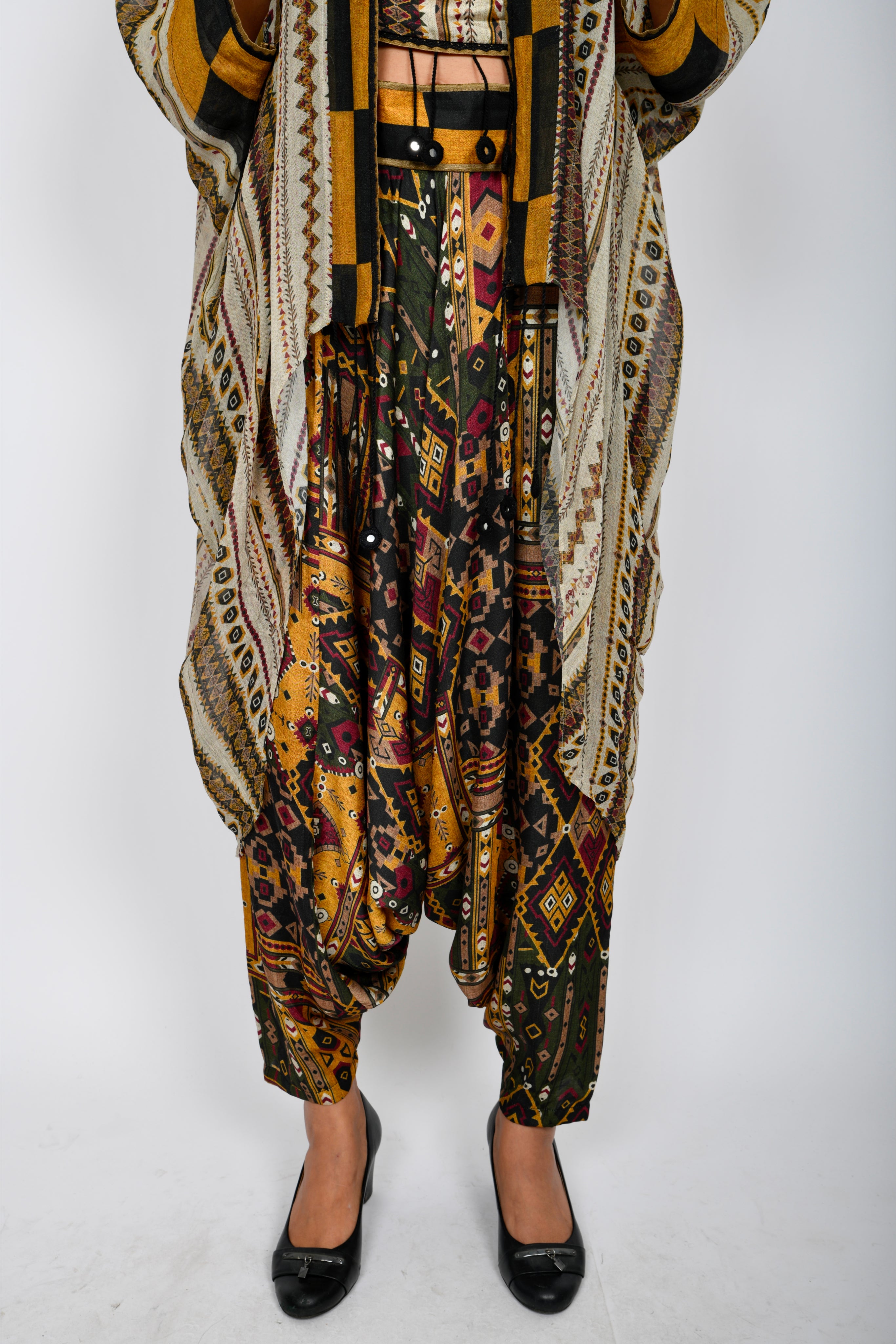 KAFILLA CAPE BUSTIER AND TURKISH SET