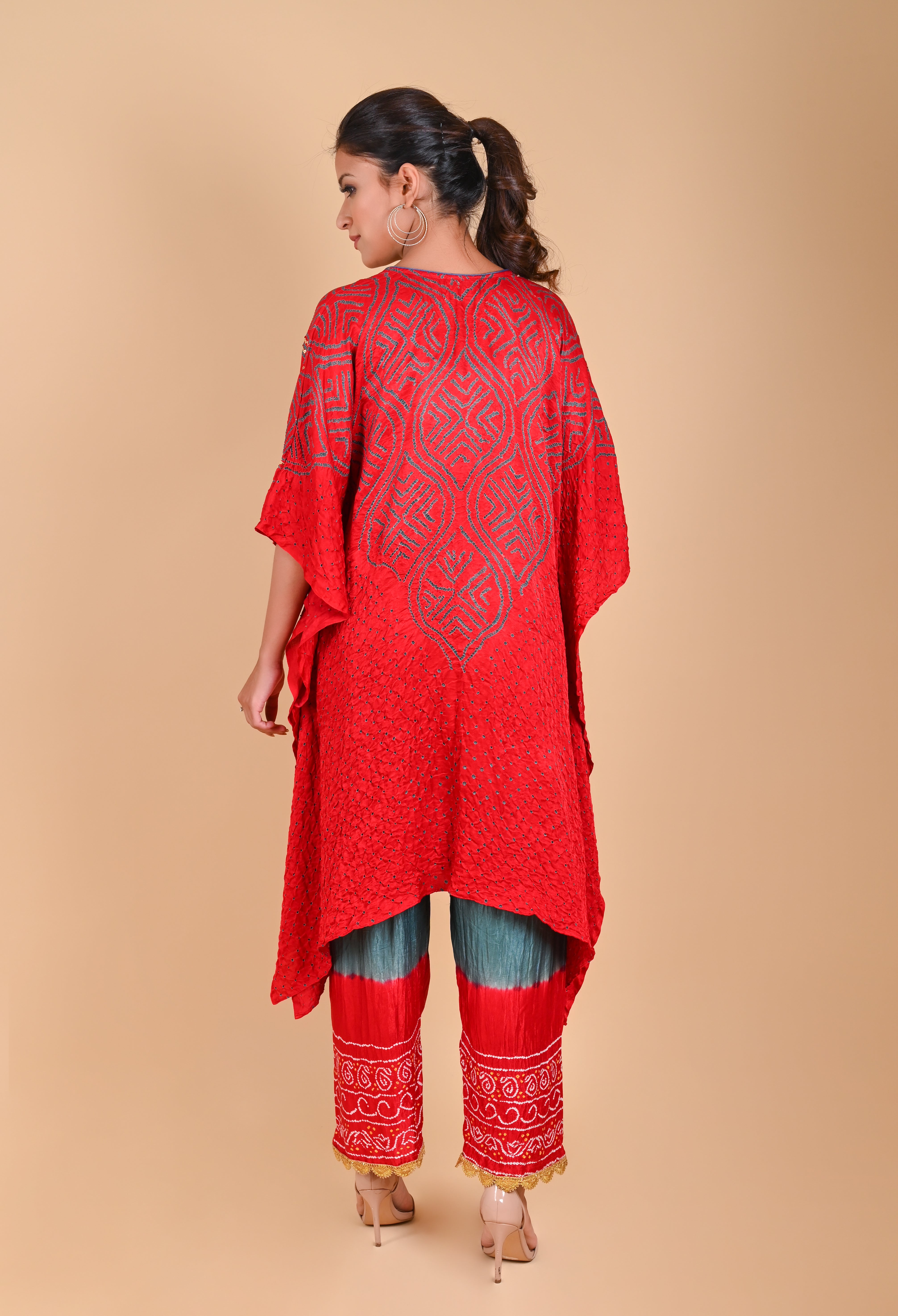WAVE SEQUENCE KAFTAN