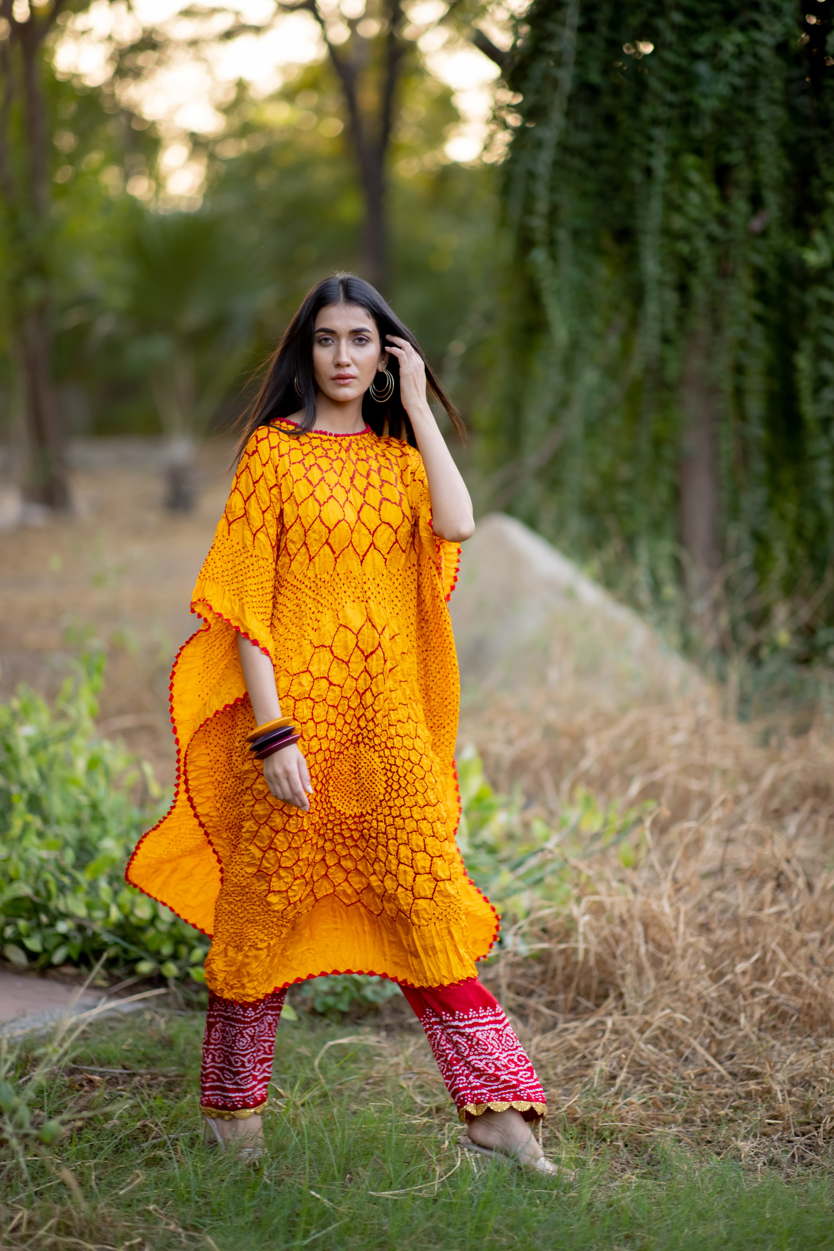 THREE FLOWERS KAFTAN