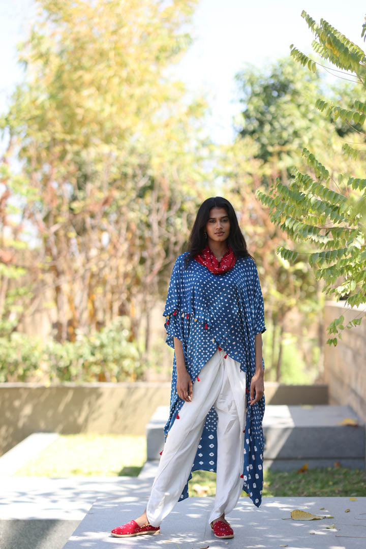 OVERLAP COWL TOP