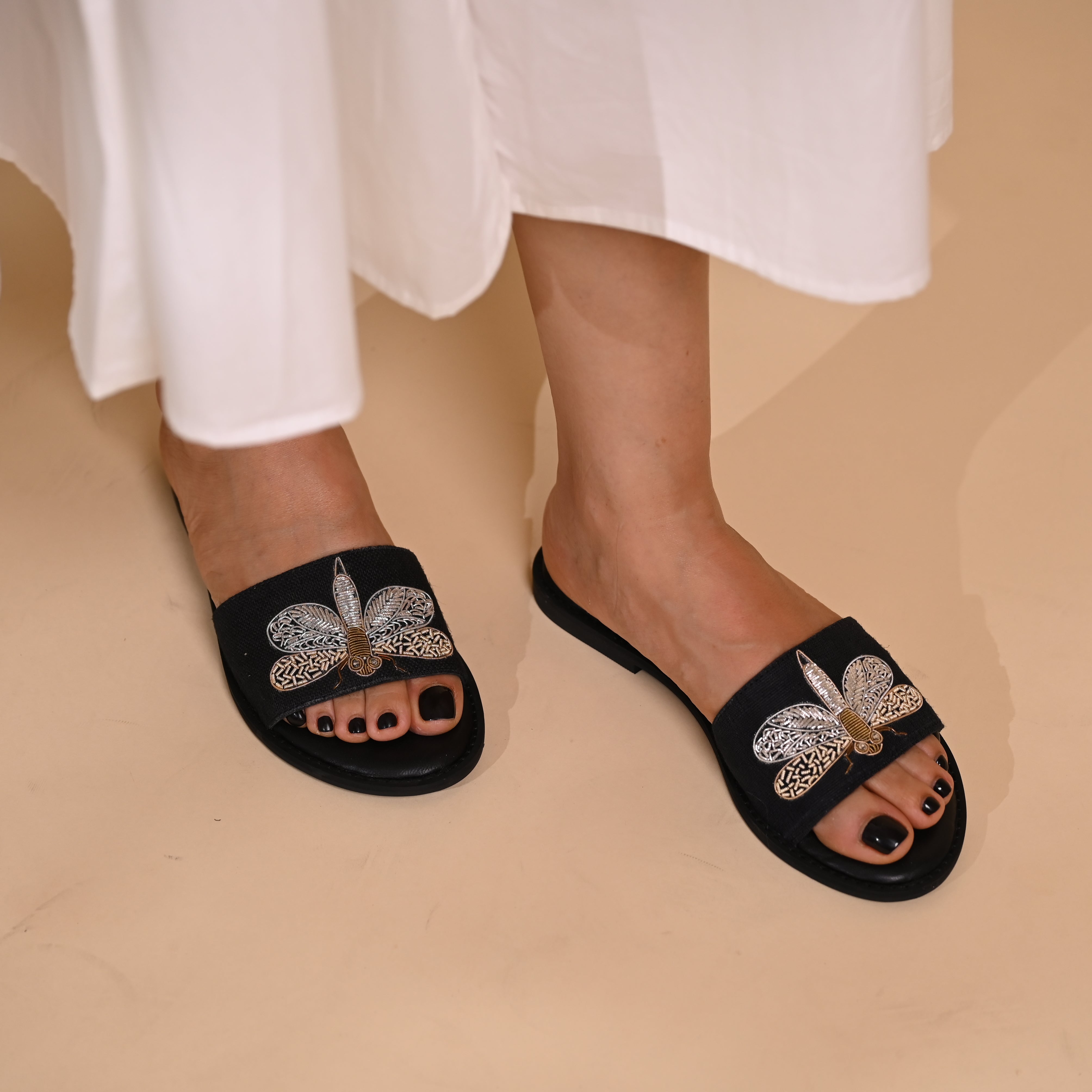 Female Footwear -Black