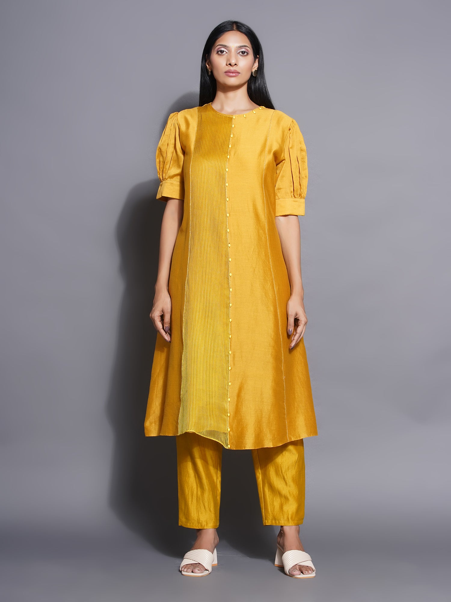 KURTA + PANT + SLIP
