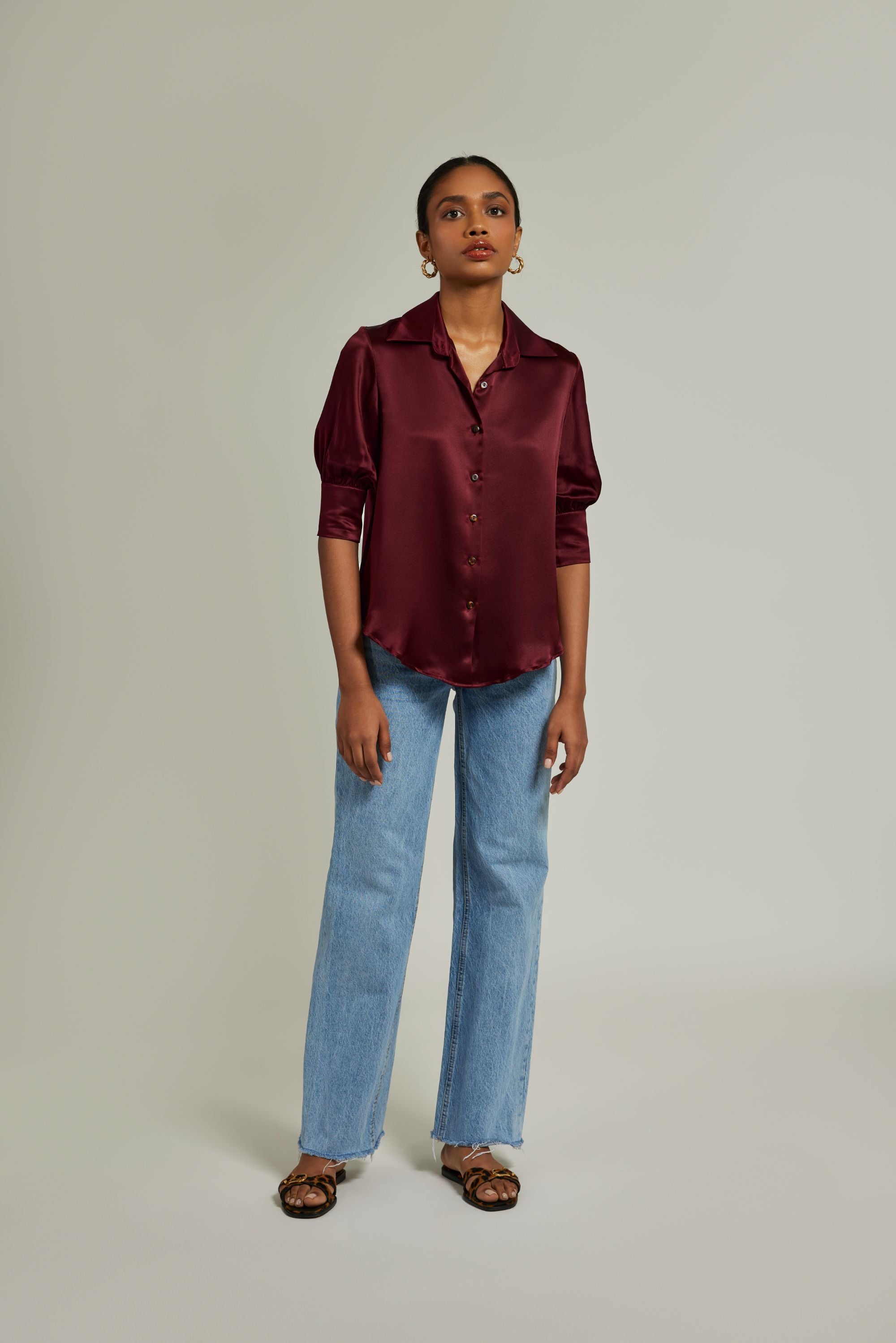 Burgundy Silk
Short-Sleeved Shirt