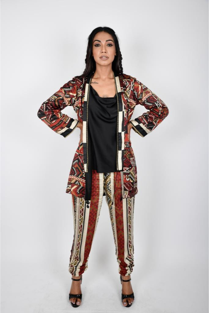 KAFILLA JACKET WITH JOGGERS SET