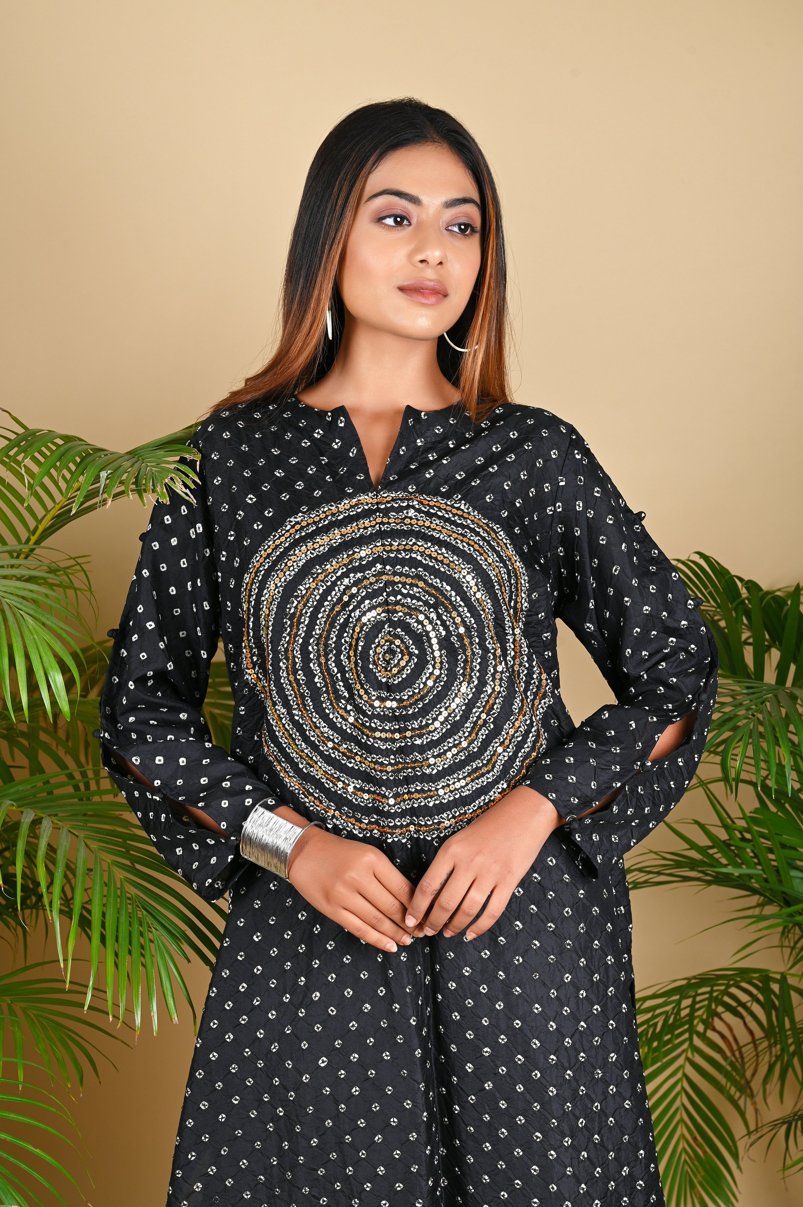 CIRCLE SEQUENCE KURTA