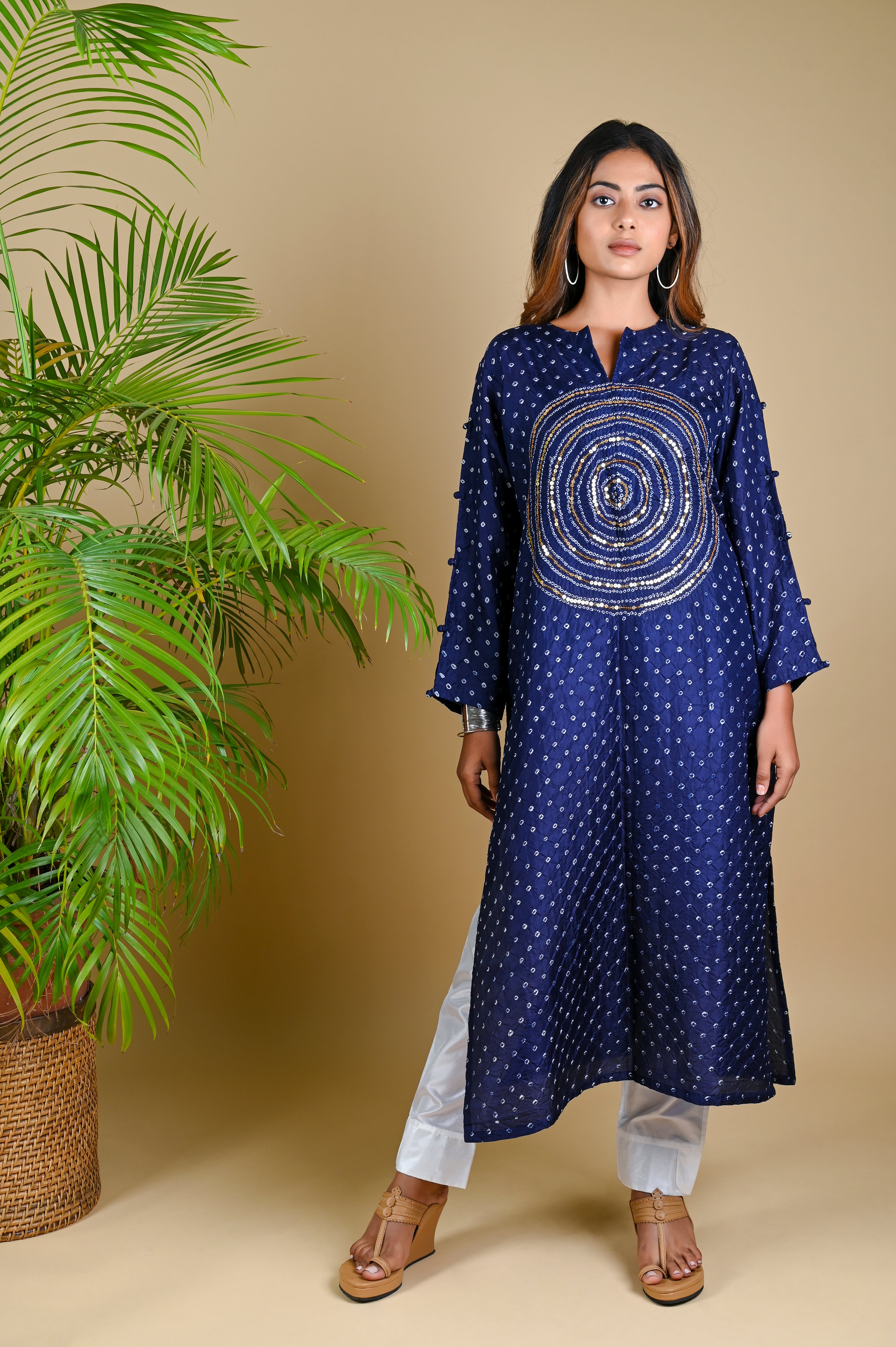CIRCLE SEQUENCE KURTA