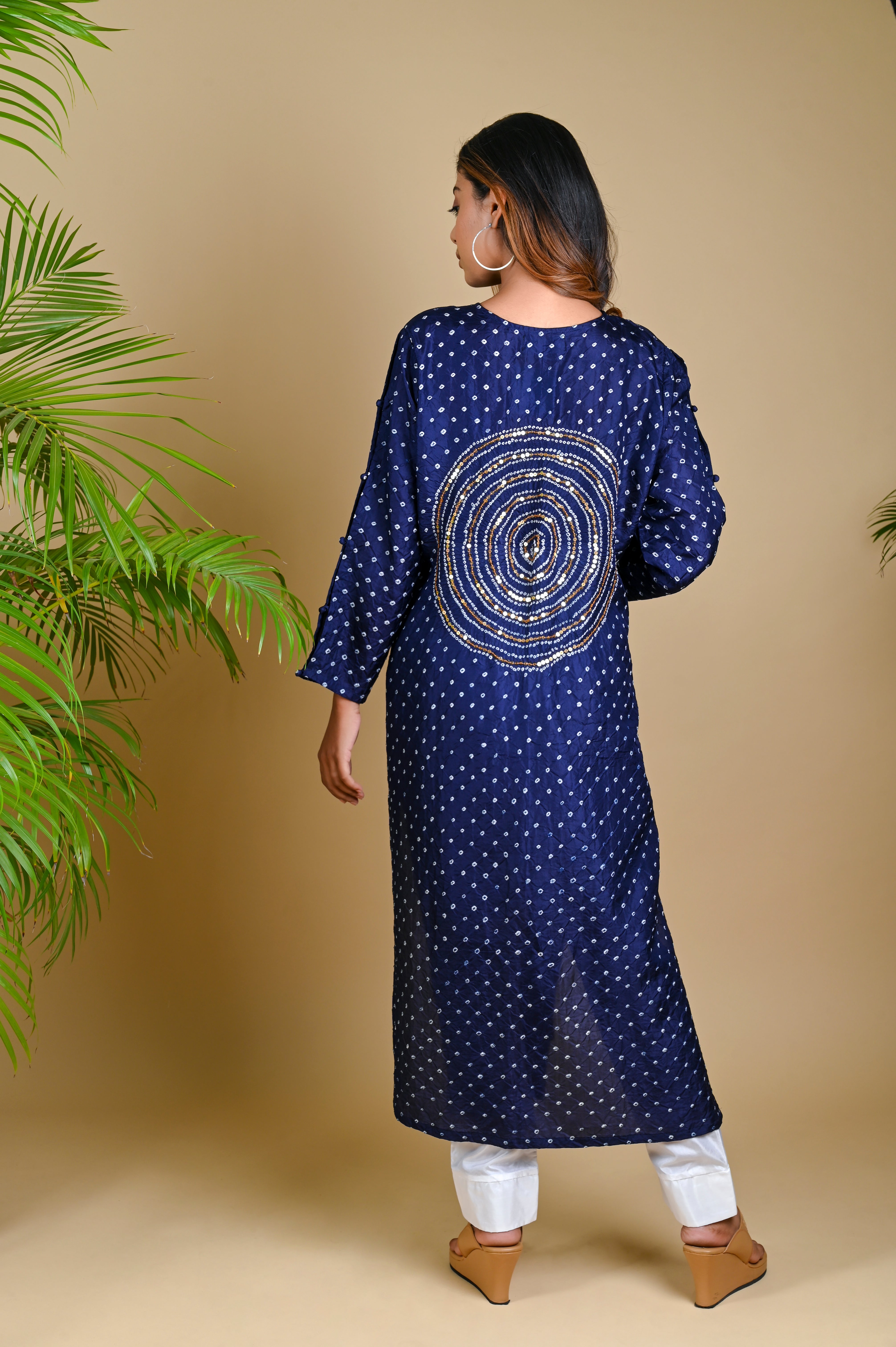 CIRCLE SEQUENCE KURTA