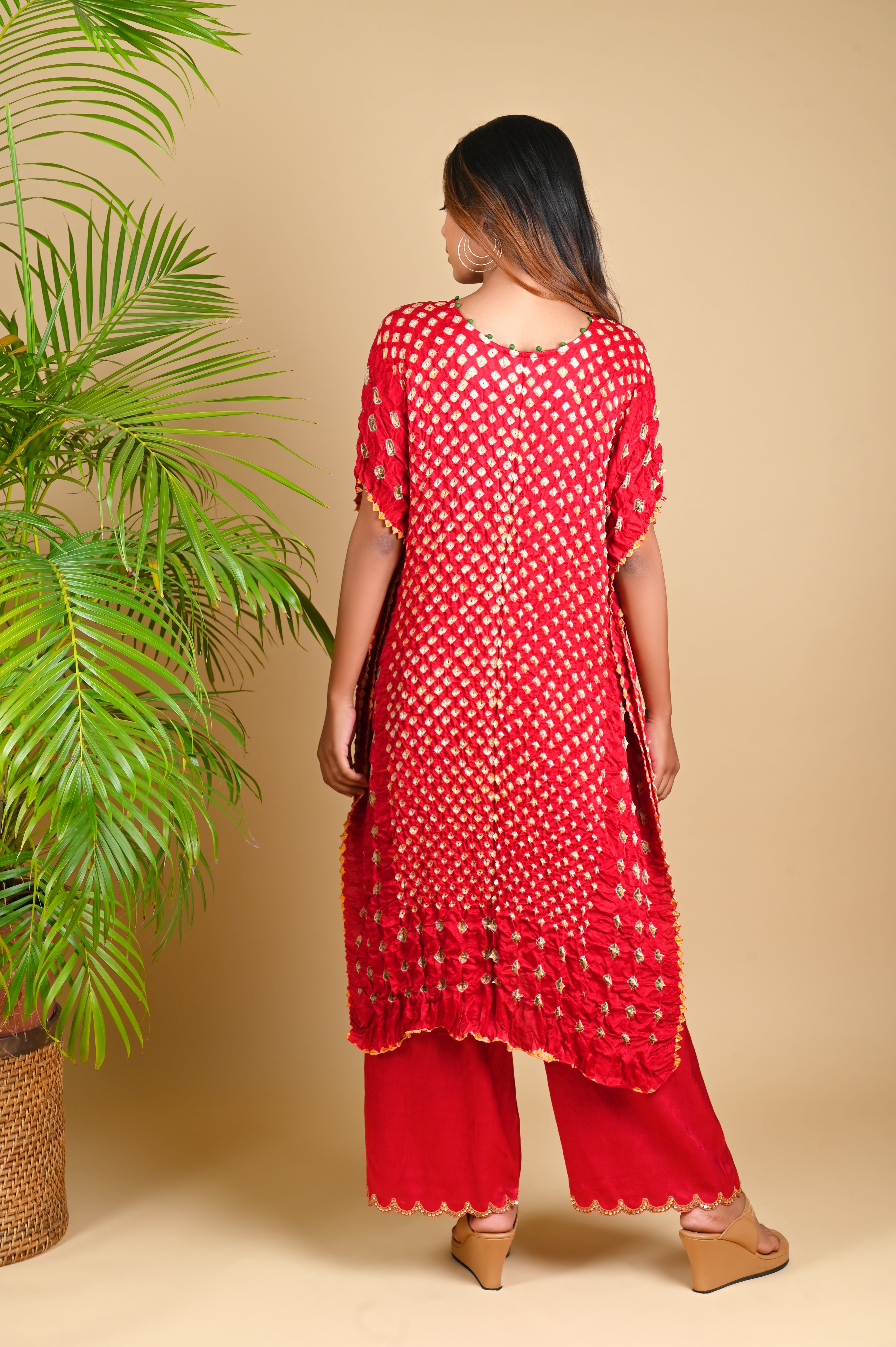 TRIPLE DOT KAFTAN