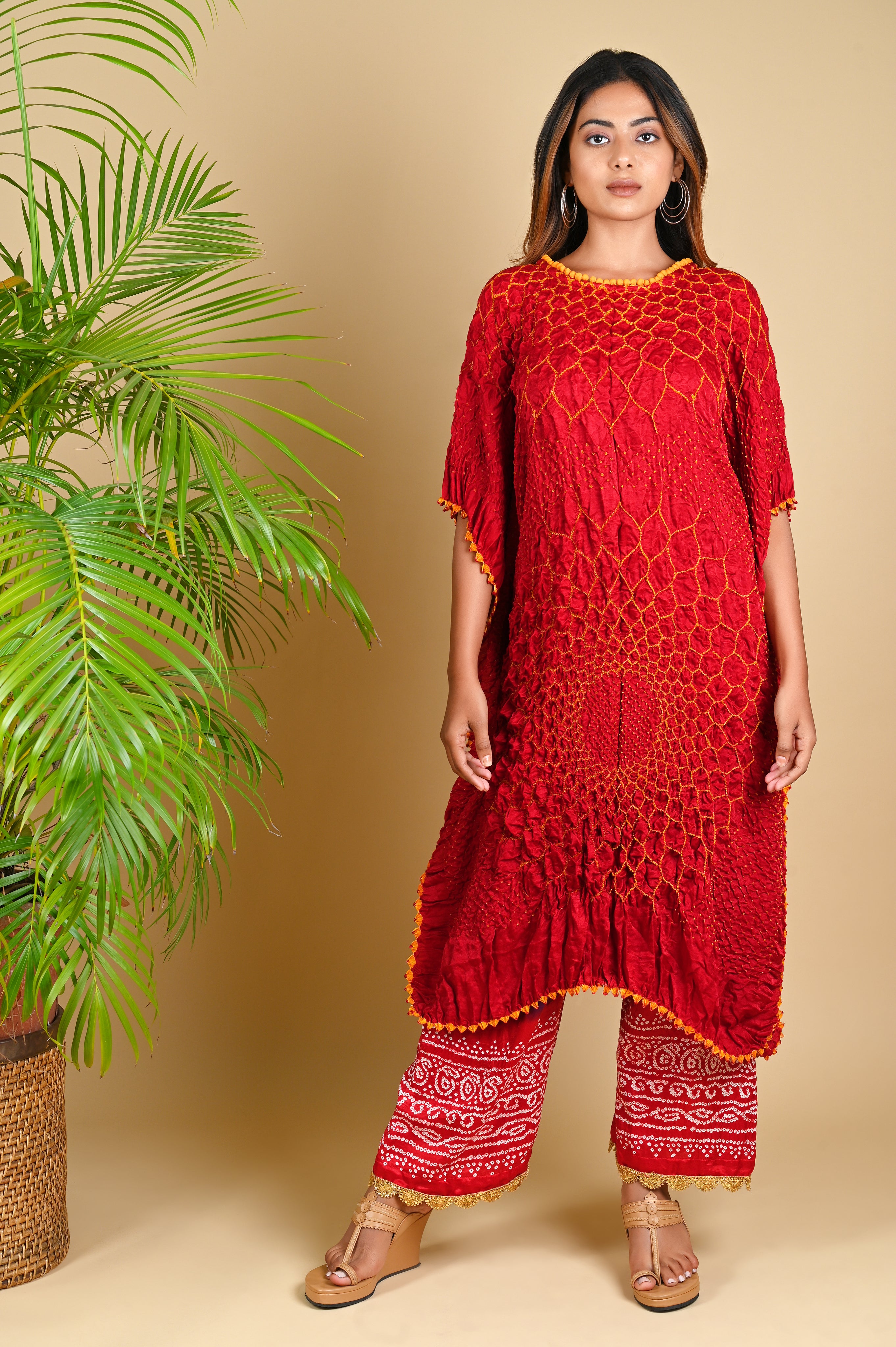 THREE FLOWERS KAFTAN