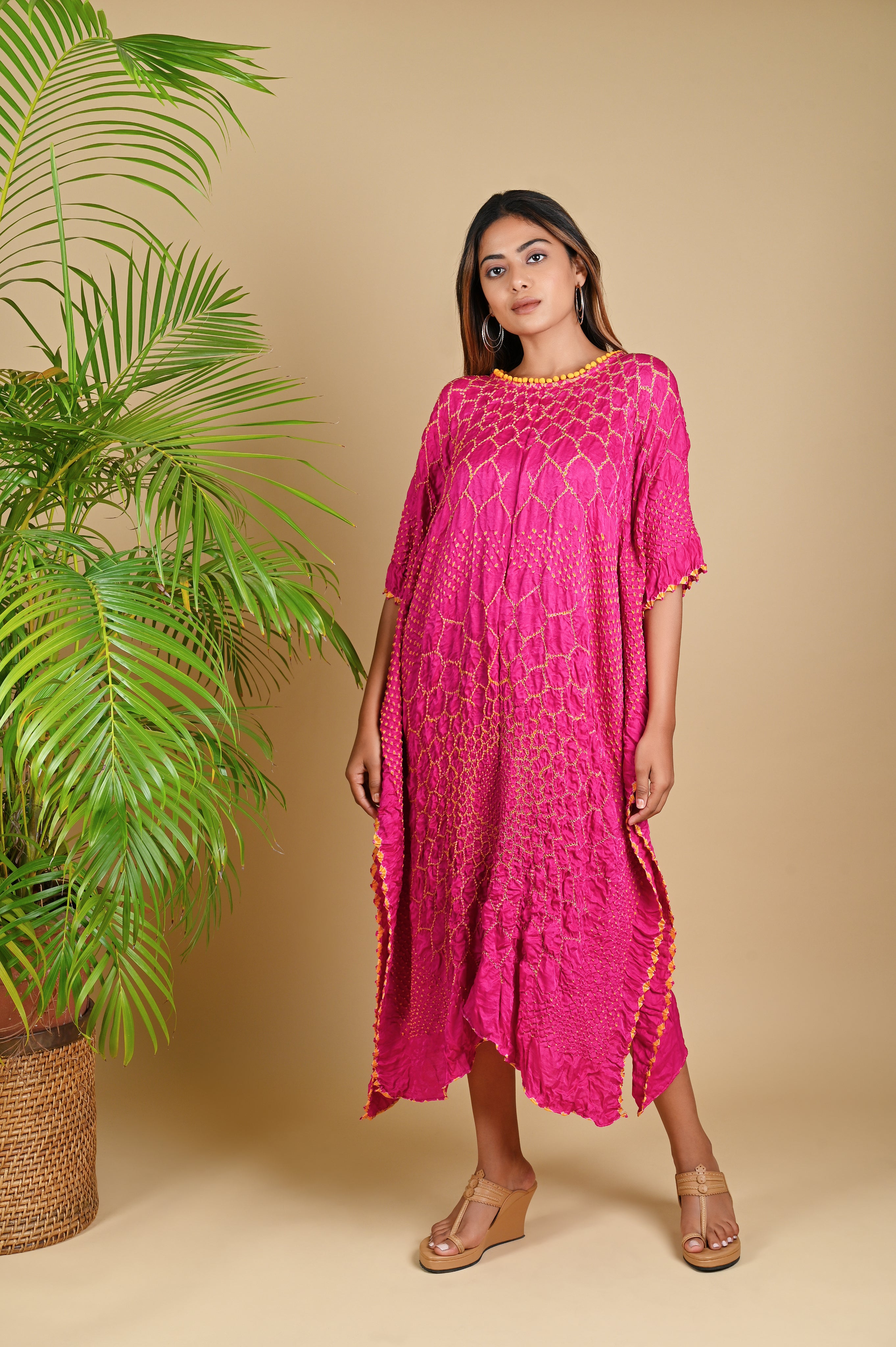 THREE FLOWERS KAFTAN