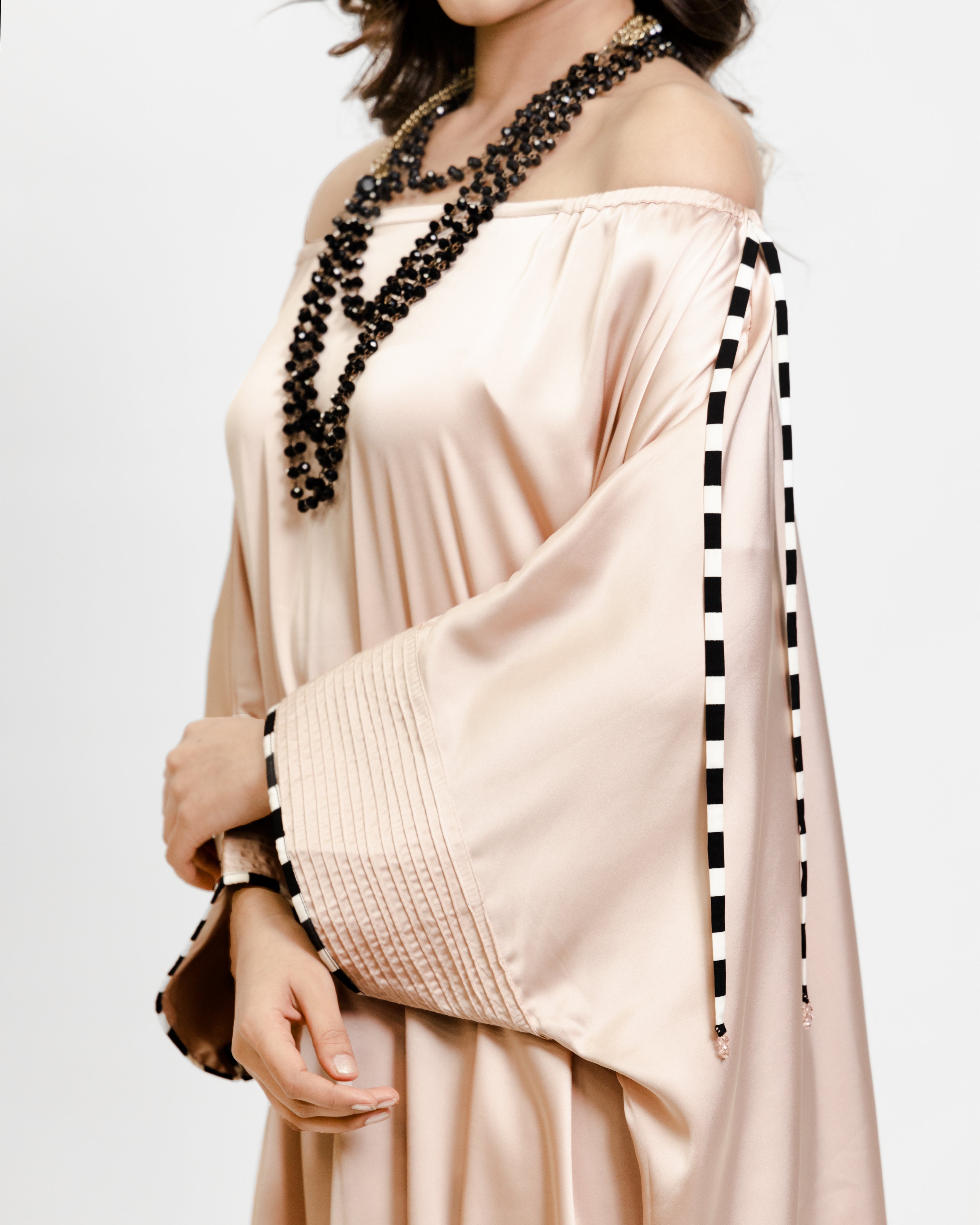 LAURA OFF SHOULDER SET