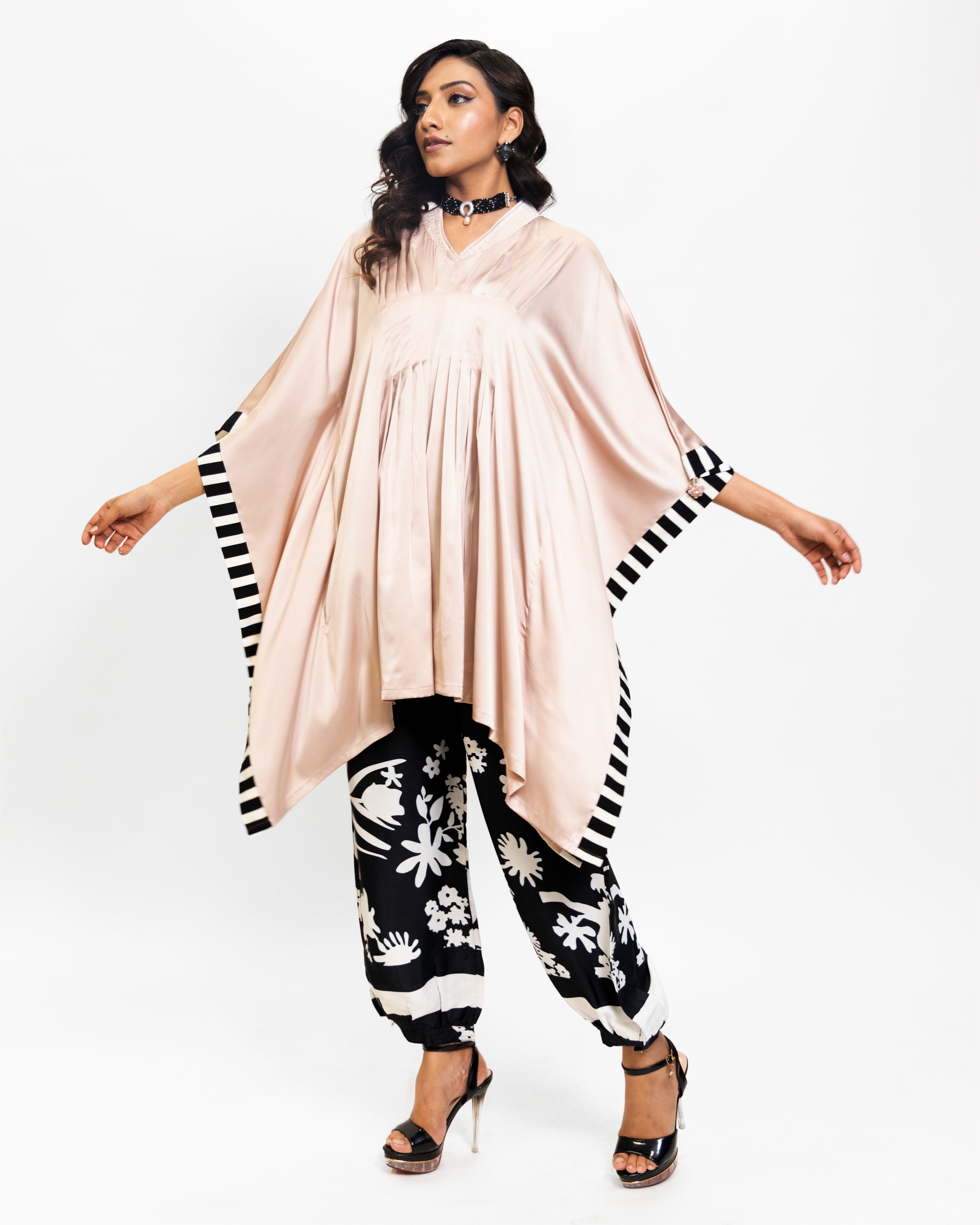 SHIRLEY PLEATED BOX SET