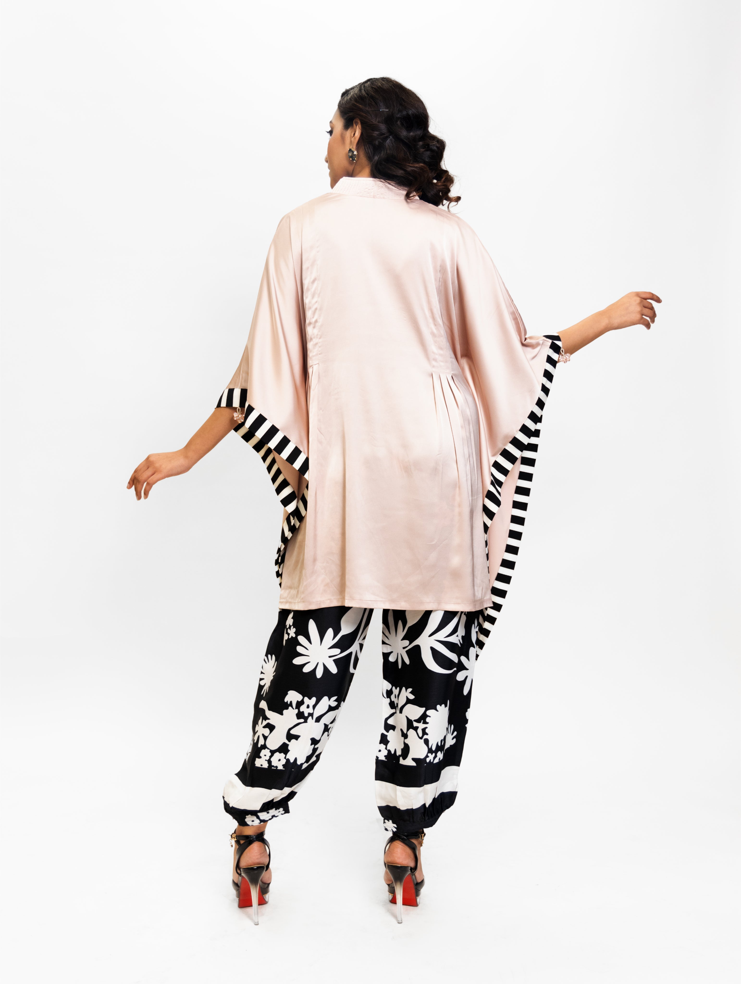 SHIRLEY PLEATED BOX SET