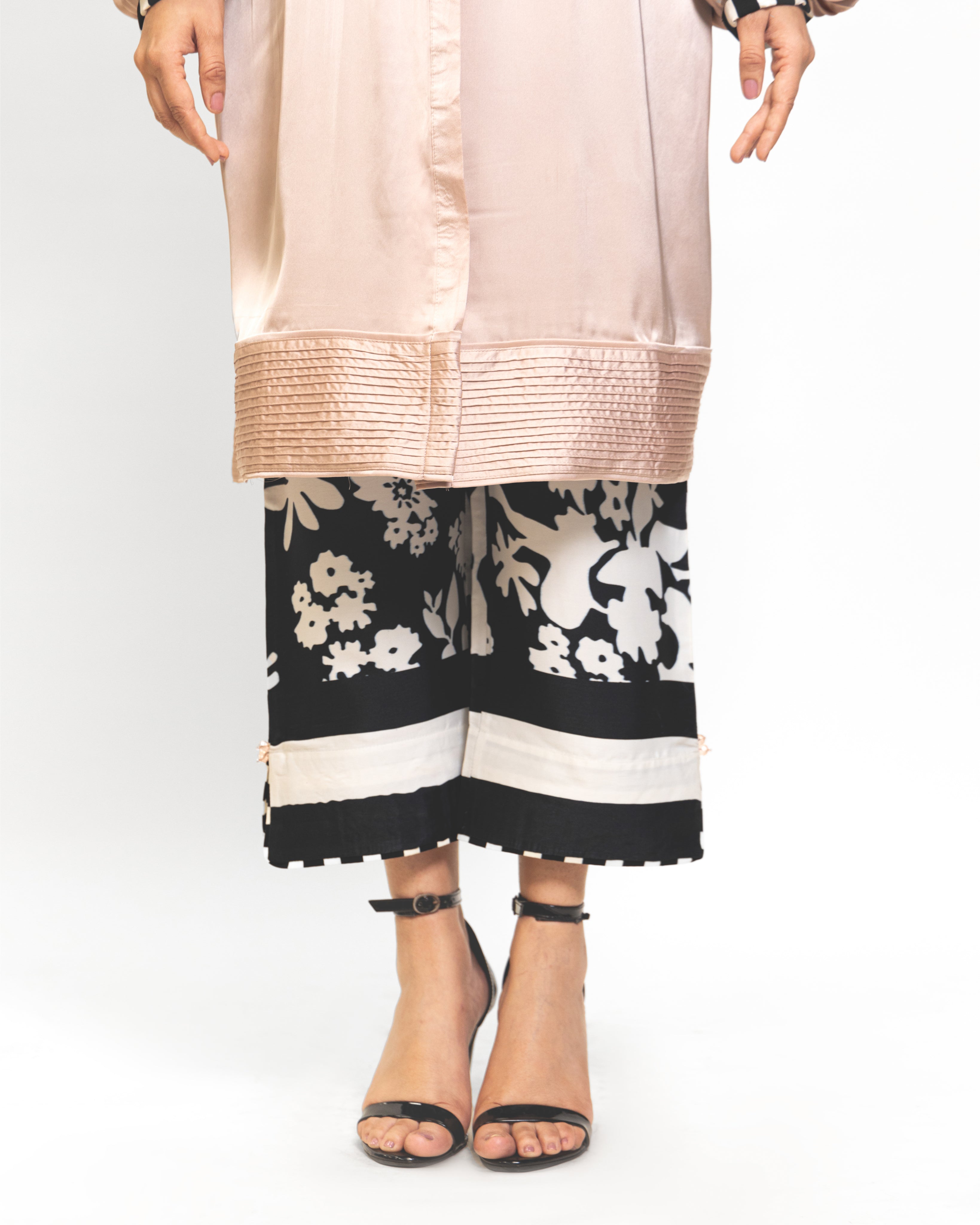 SOPHIA TEXTURED TUNIC SET