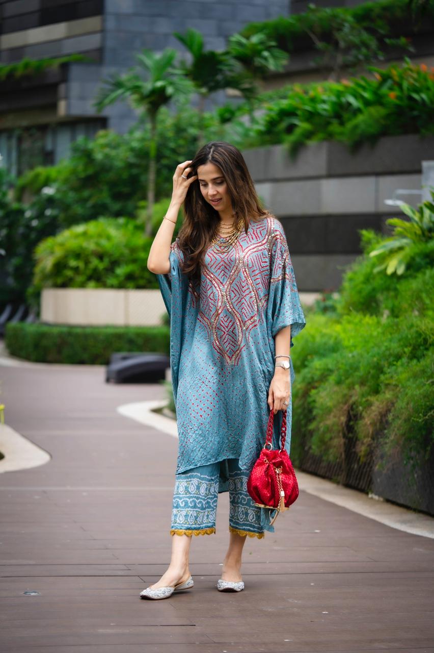 WAVE SEQUENCE KAFTAN