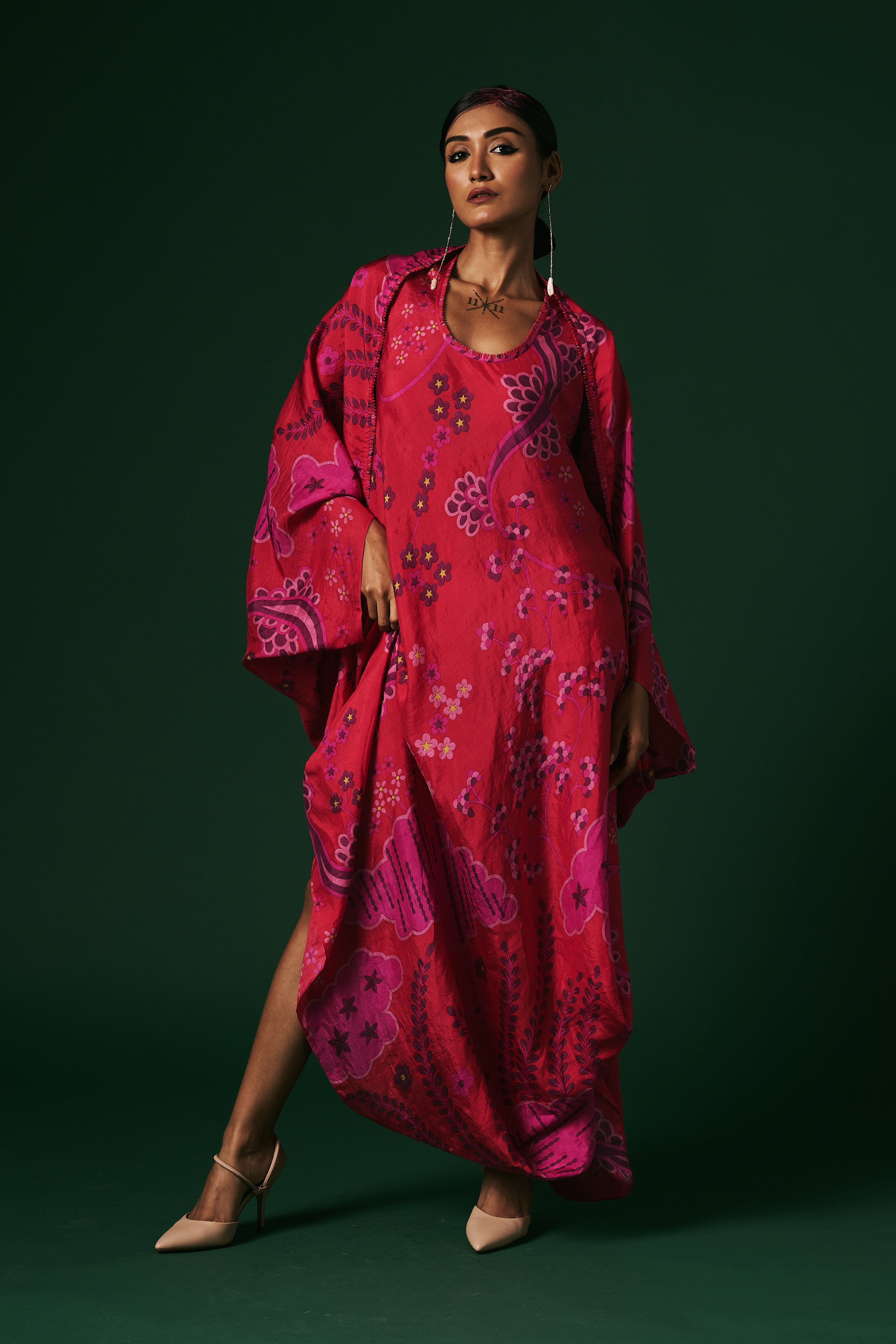 DRESS WITH CAPE
