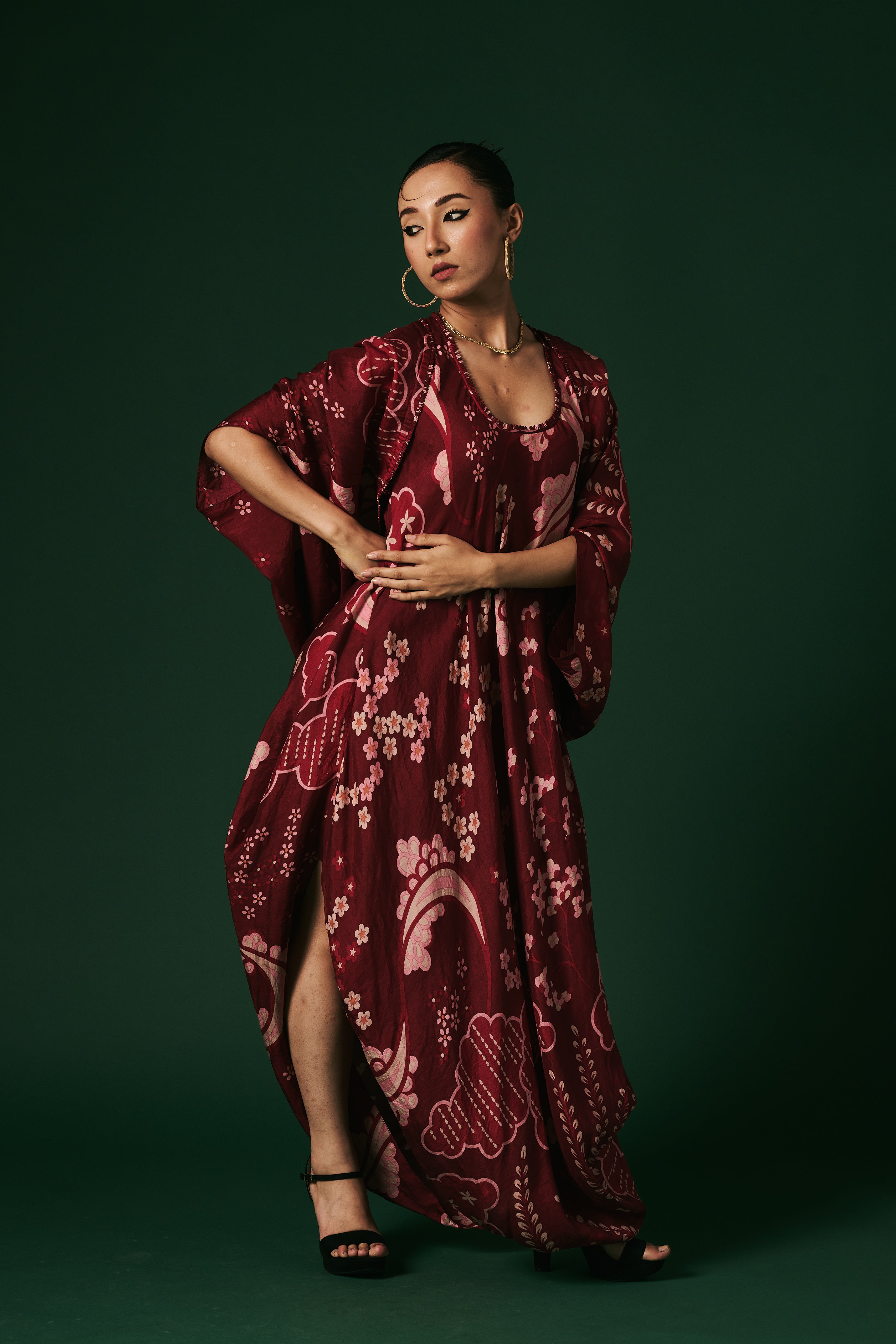 DRESS WITH CAPE