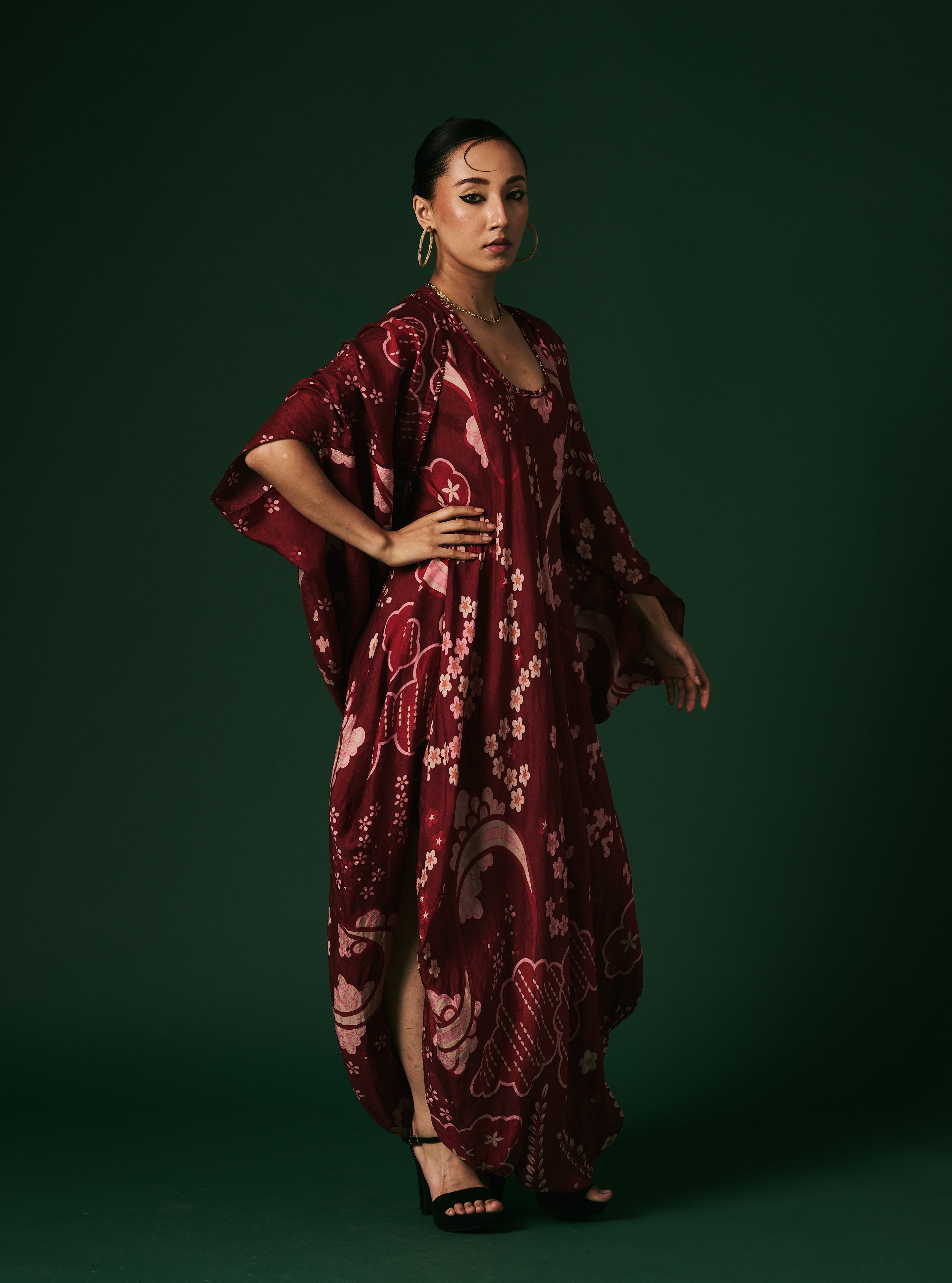 DRESS WITH CAPE