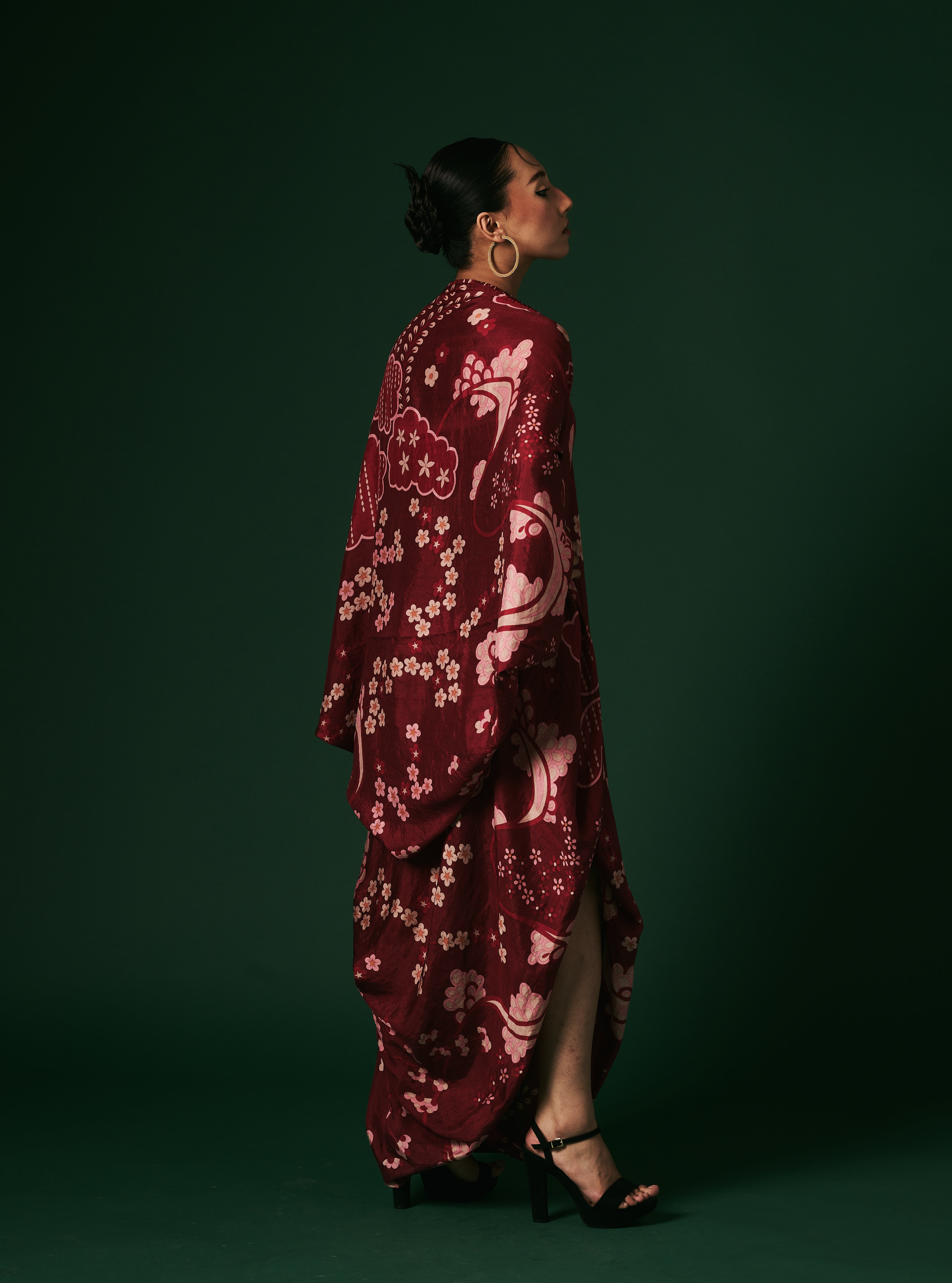 DRESS WITH CAPE