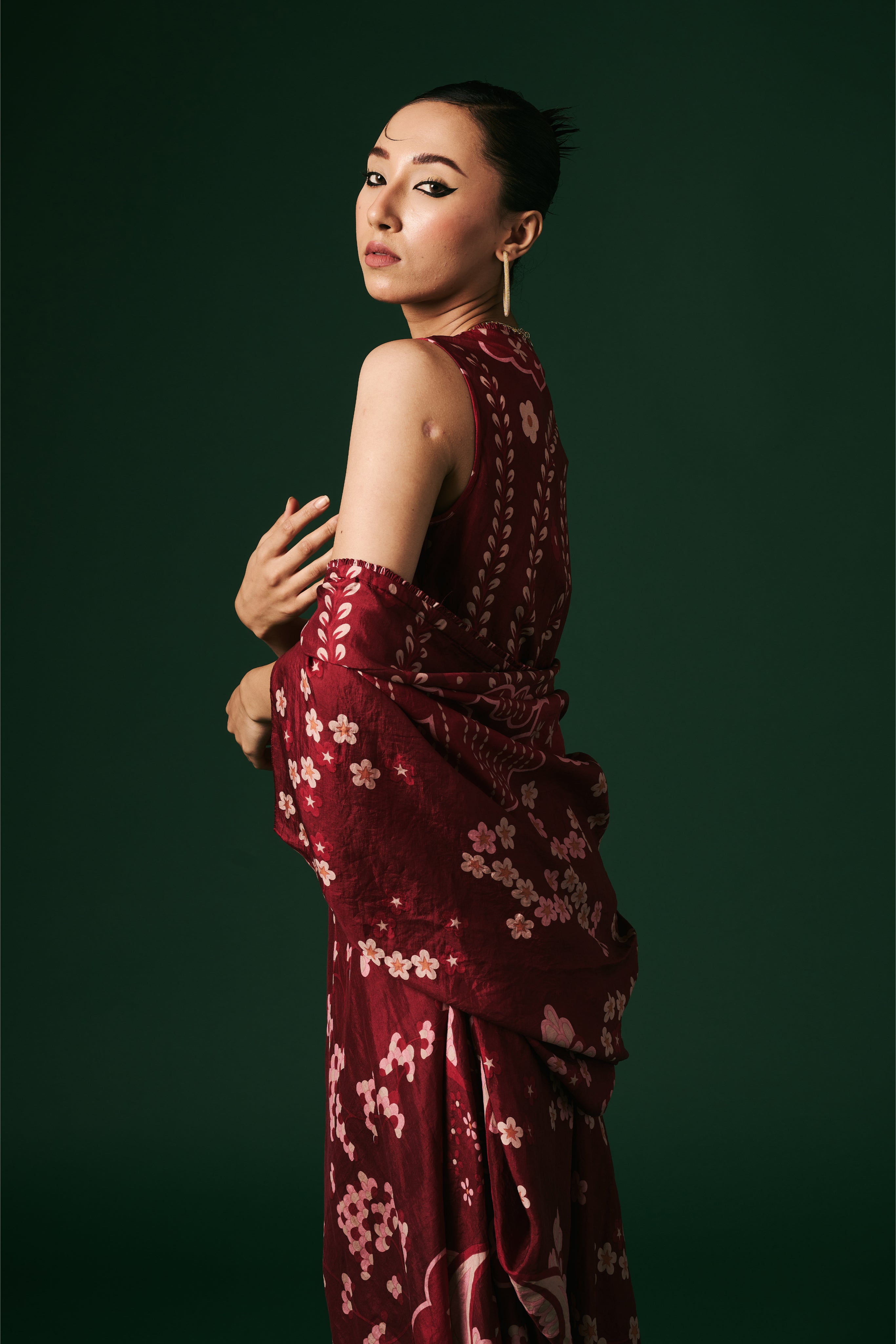 DRESS WITH CAPE