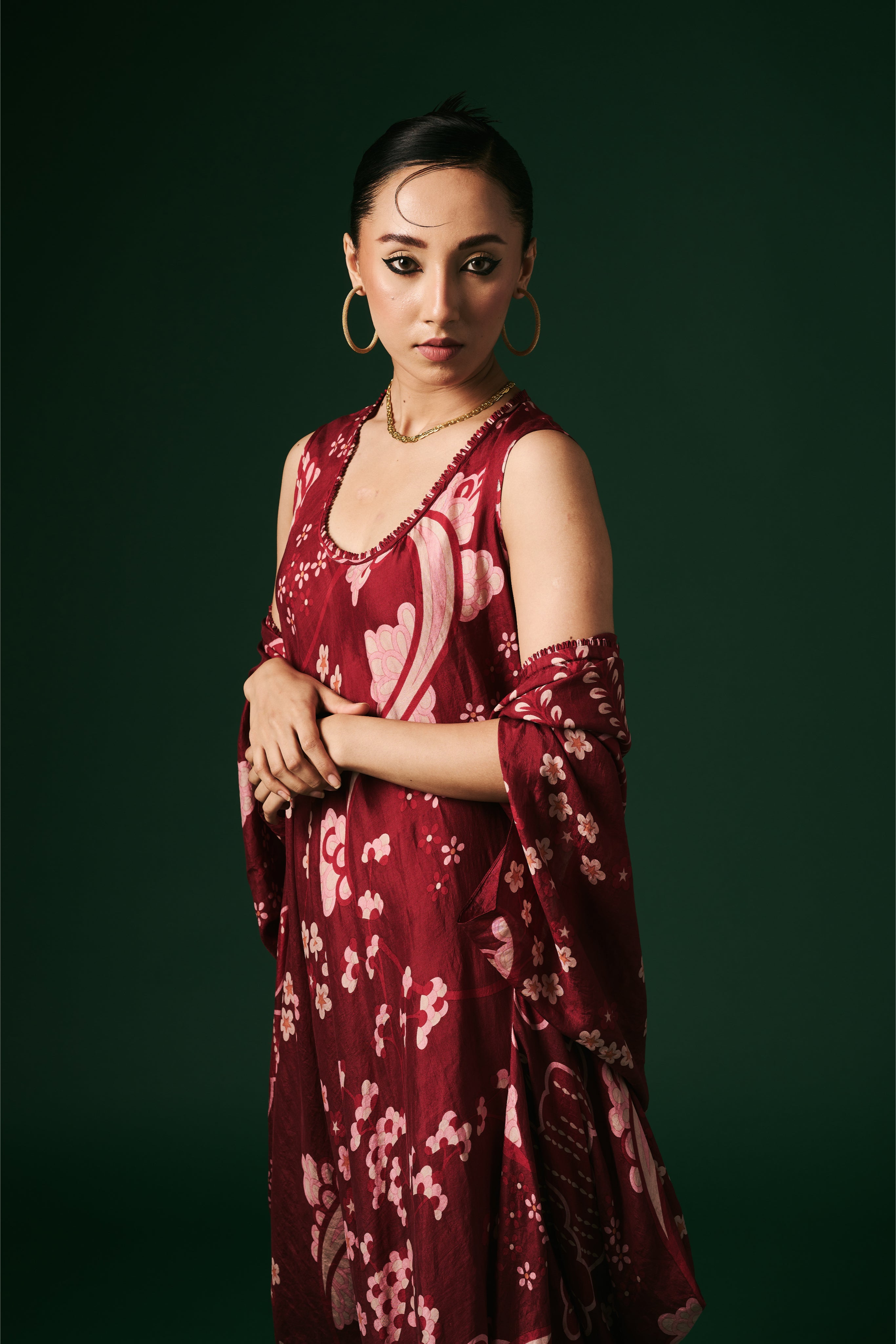 DRESS WITH CAPE