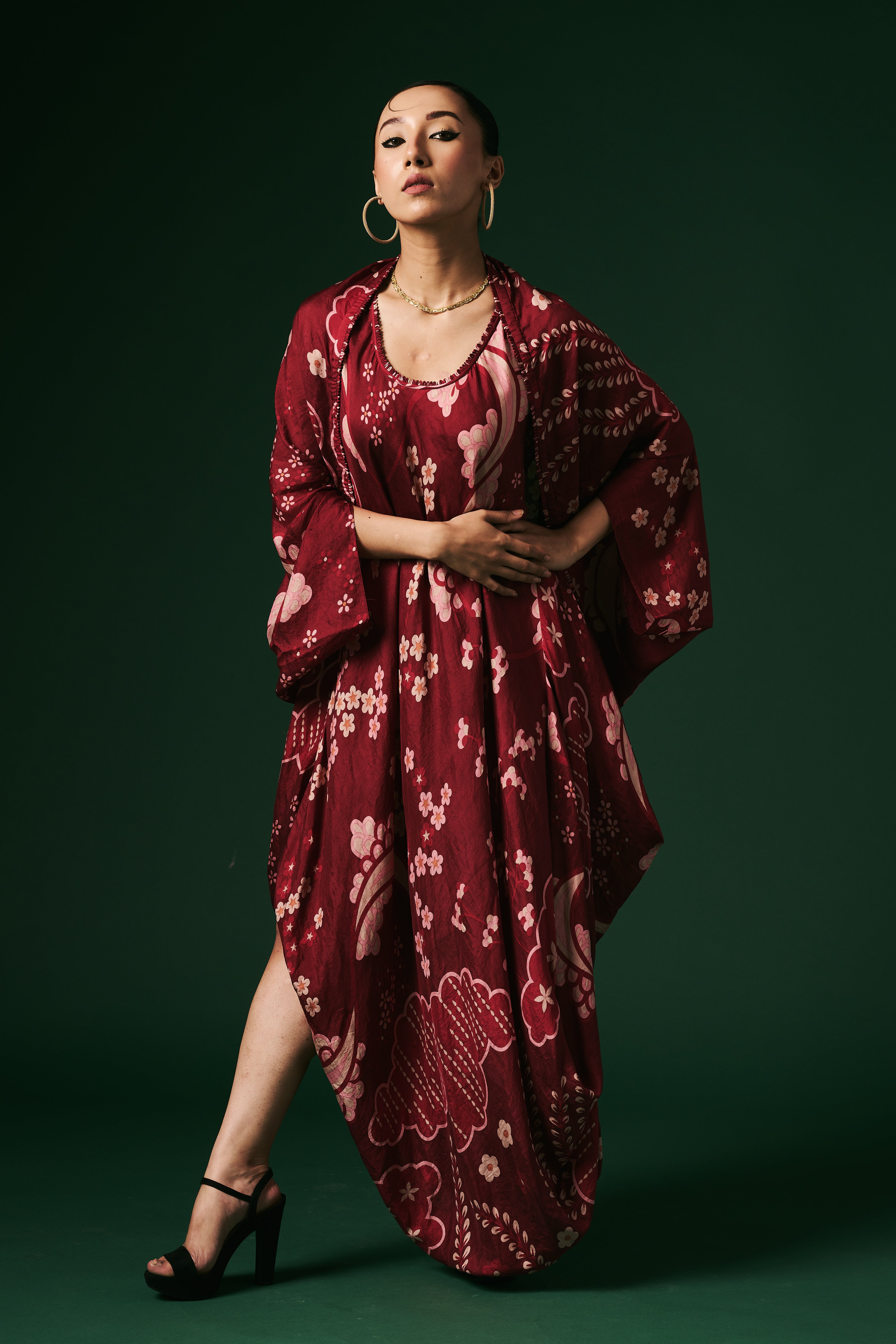 DRESS WITH CAPE