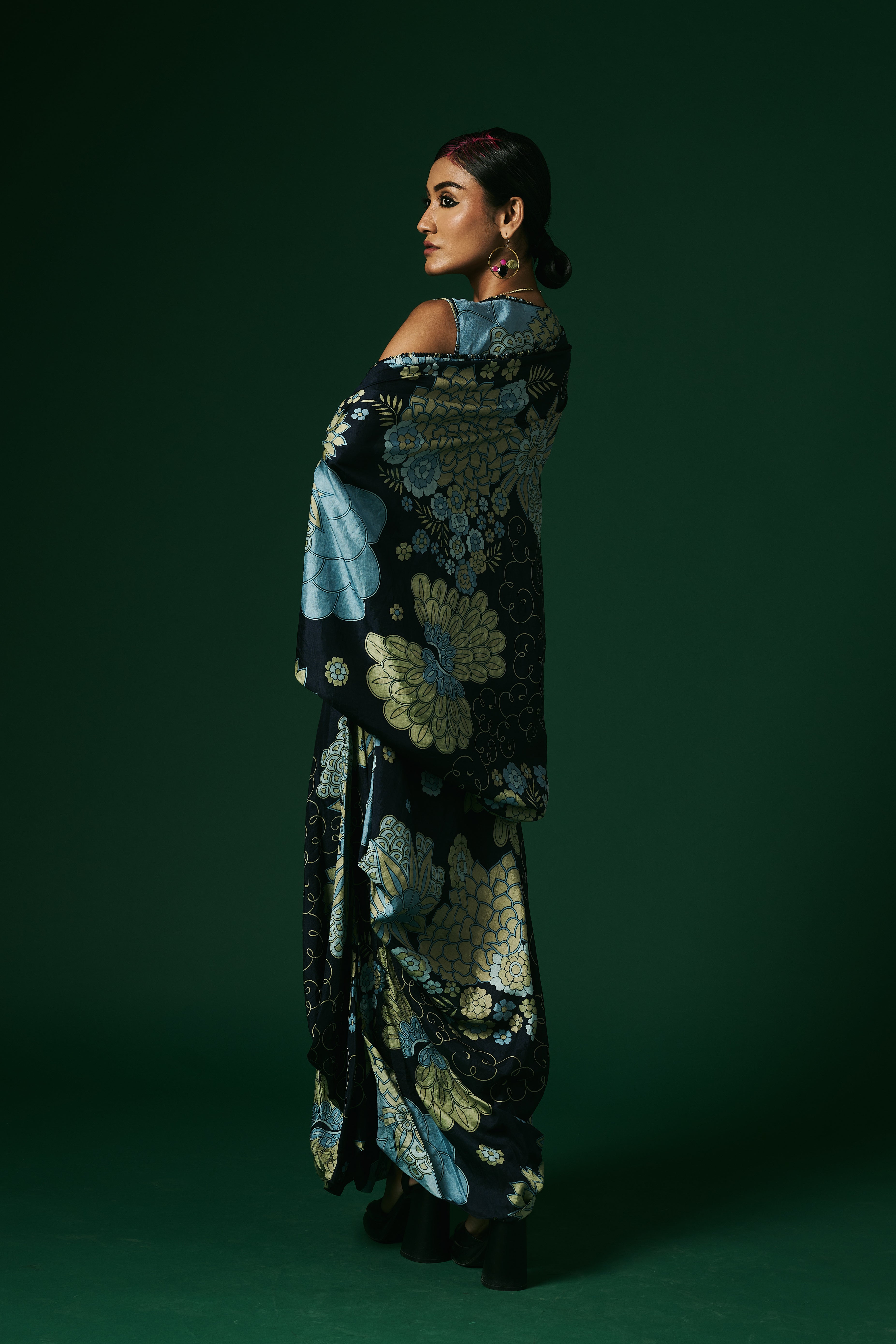 DRESS WITH CAPE