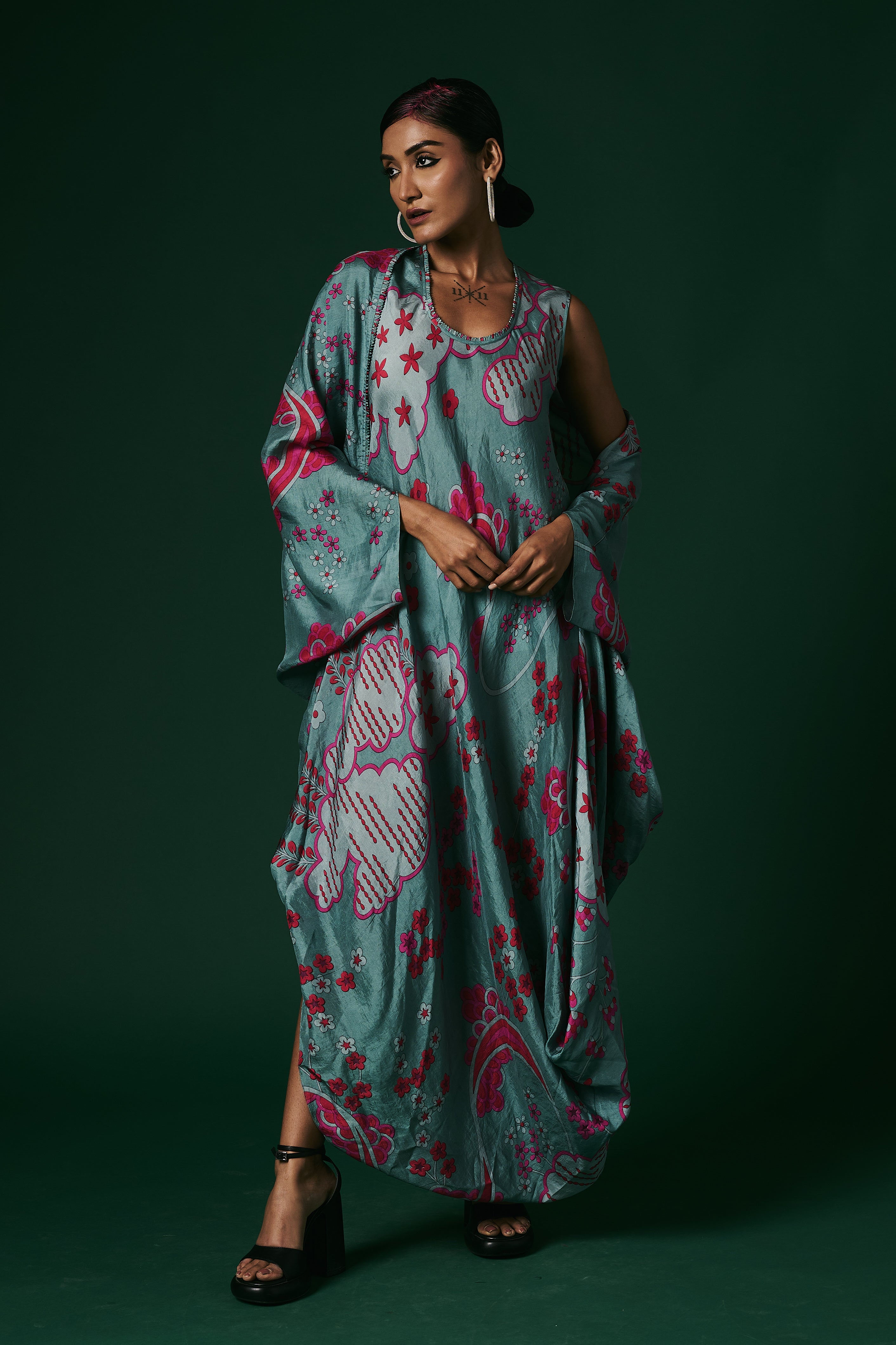 DRESS WITH CAPE