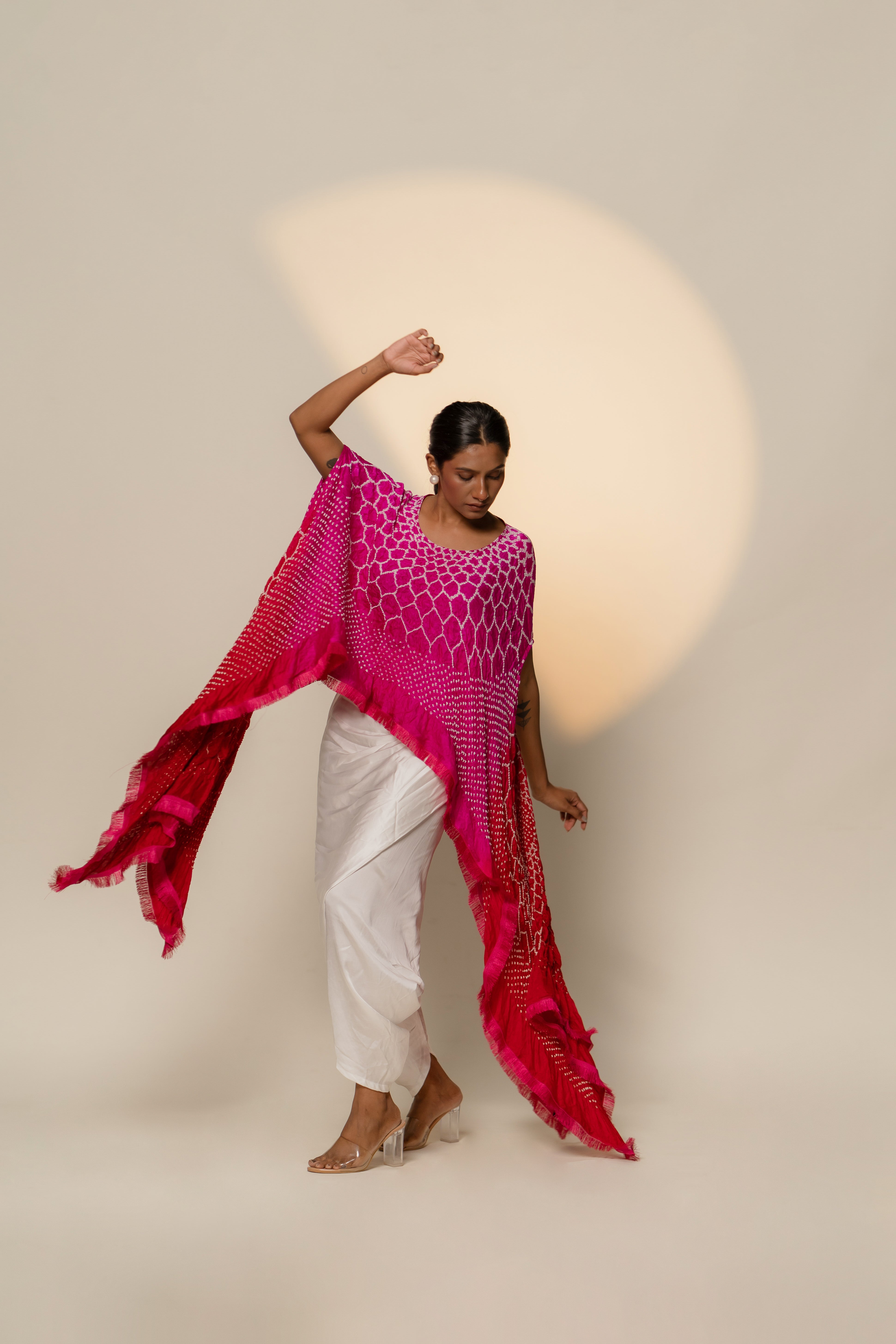 FRINGE CAPE