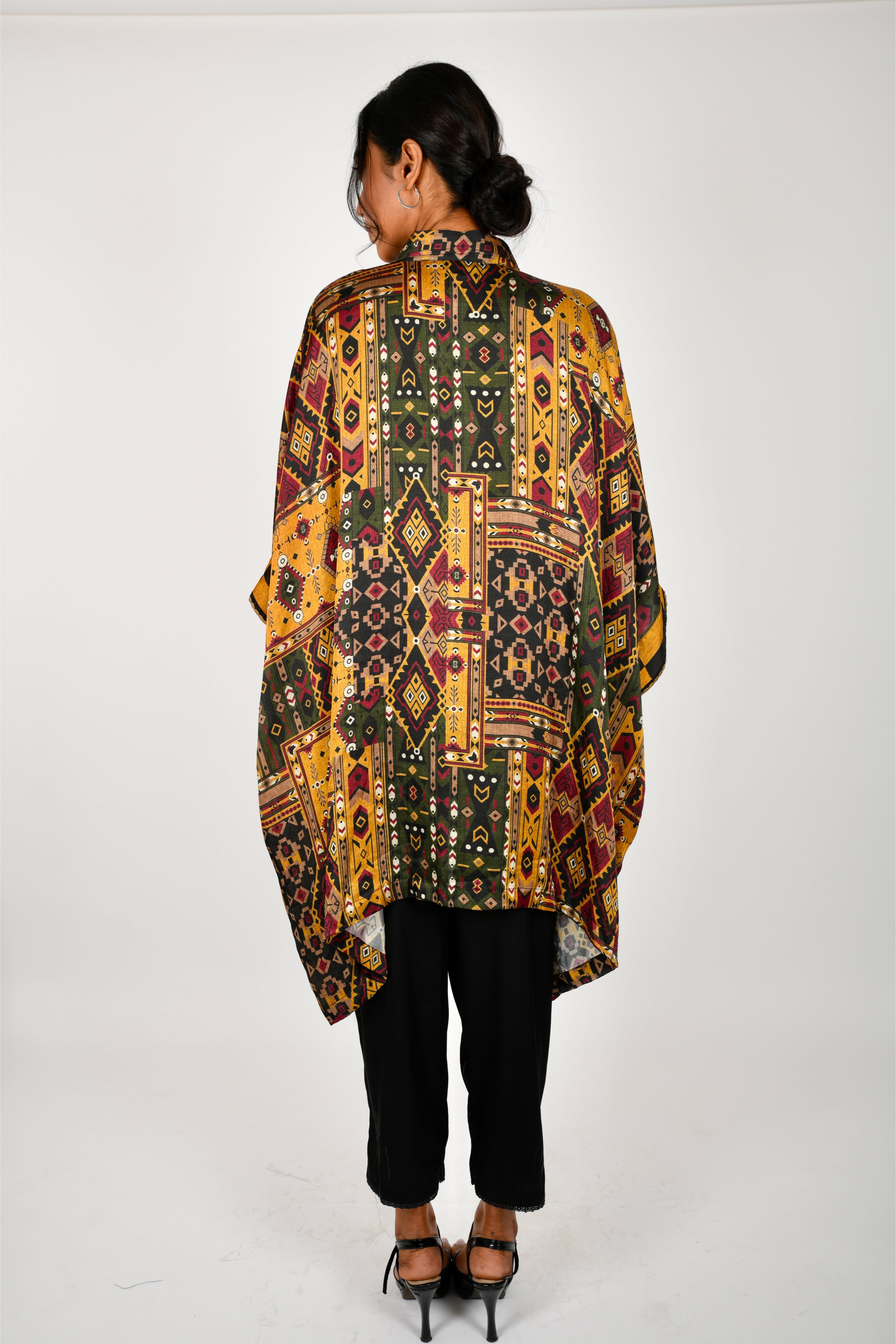 KAFILLLA YOKE BOX TUNIC SET