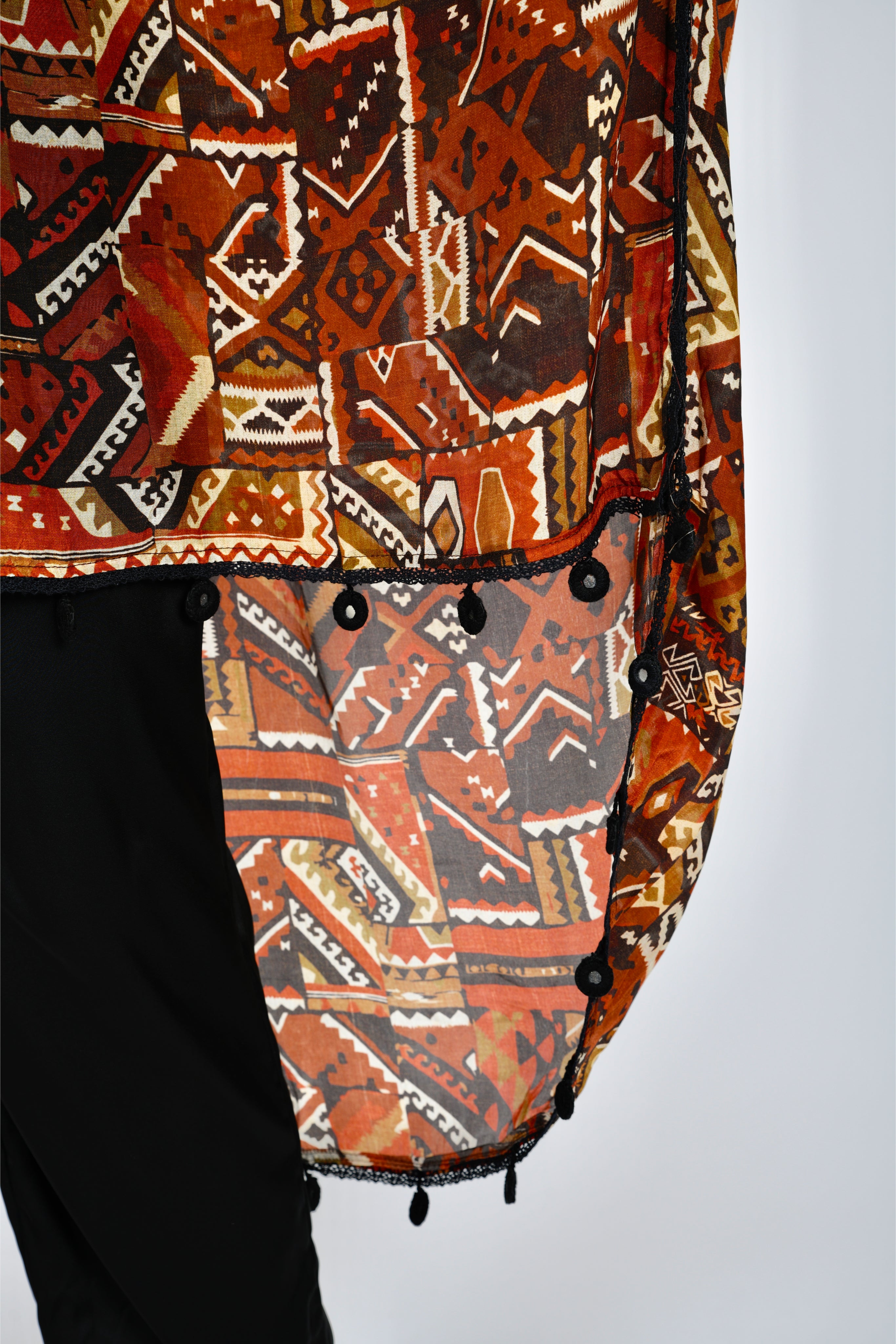 KAFILLA HIGH LOW CAPE