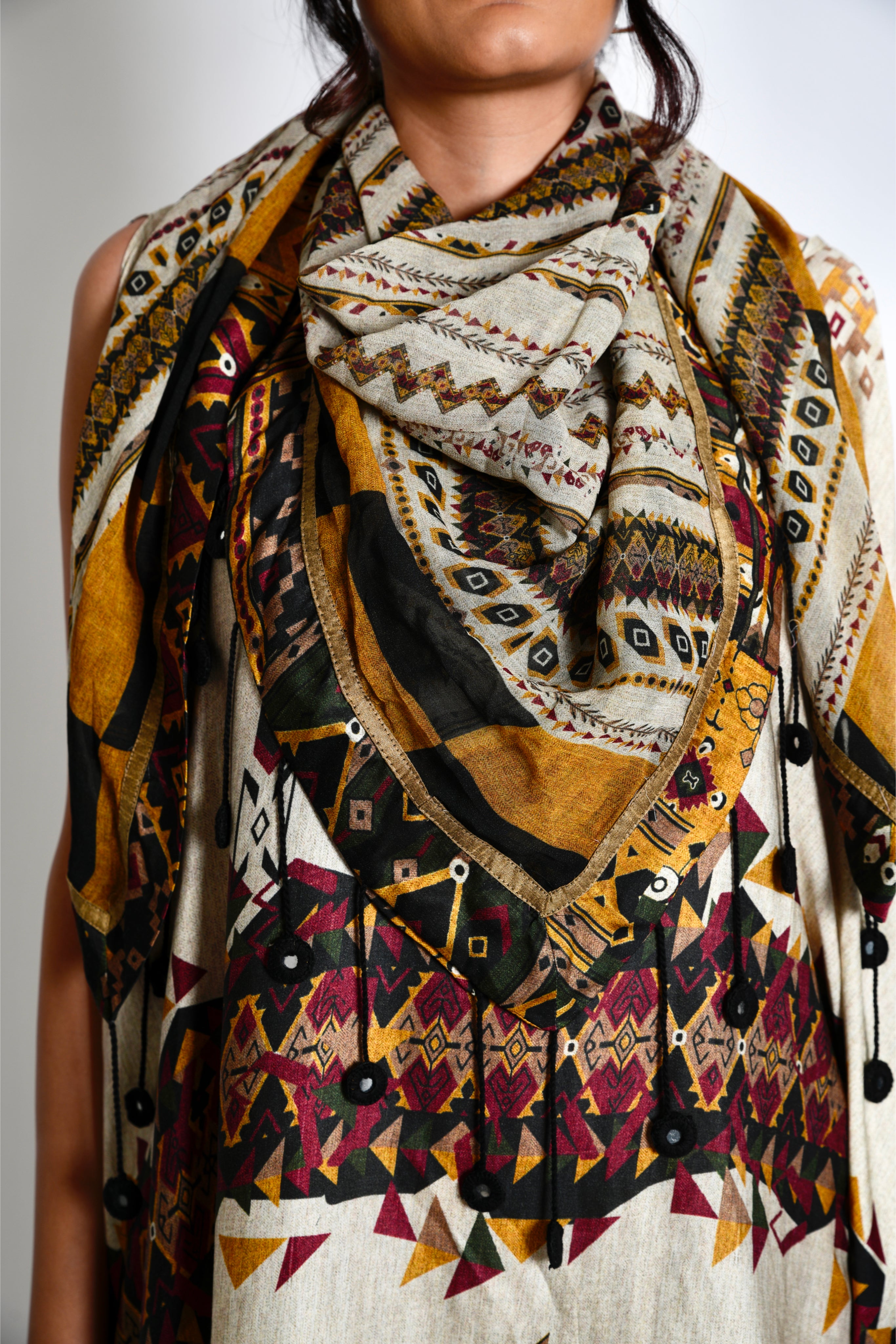 KAFILLA DROP TUNIC WITH STOLE SET