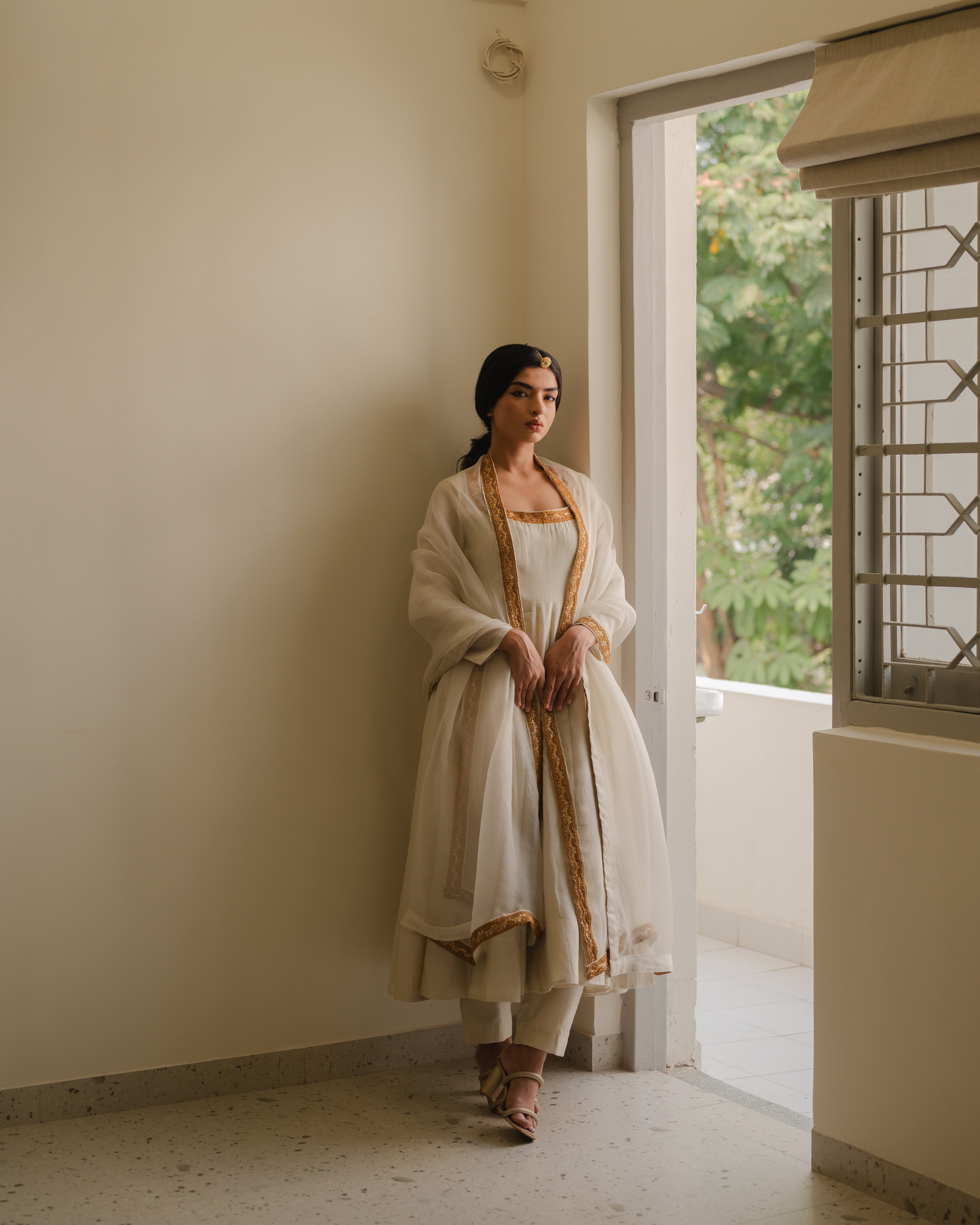 MEERA SET