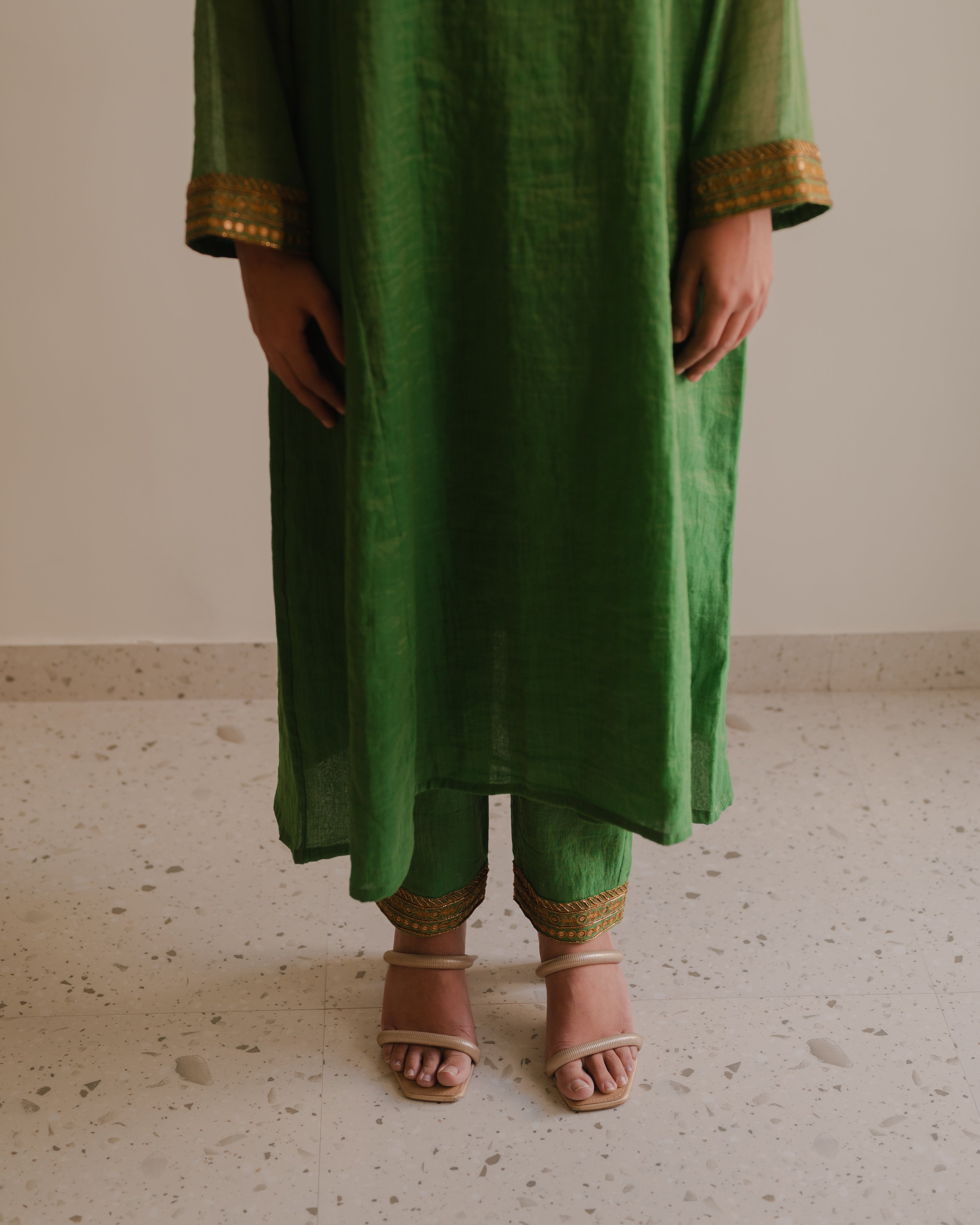 GAUR SET