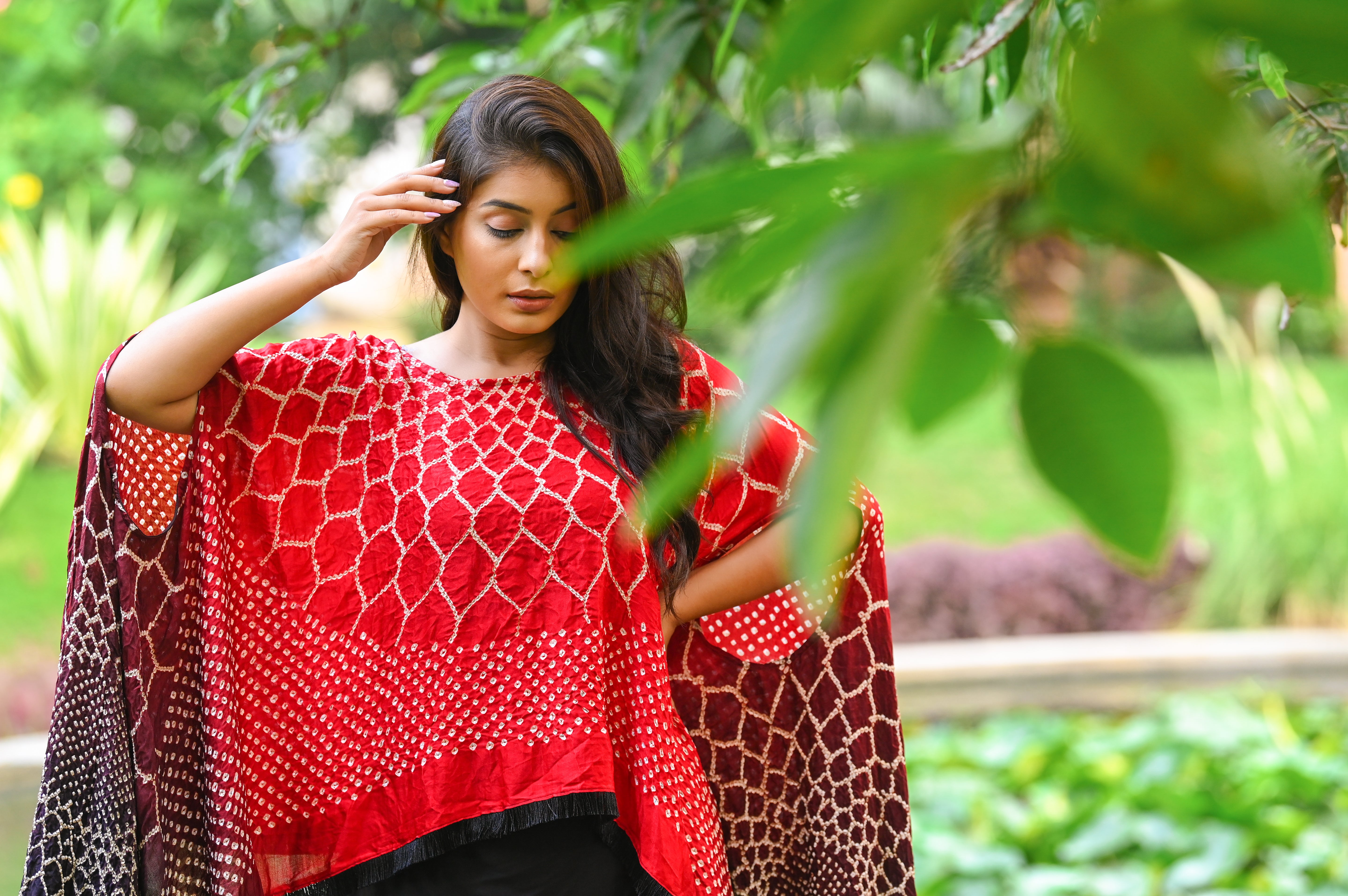 FRINGE CAPE
