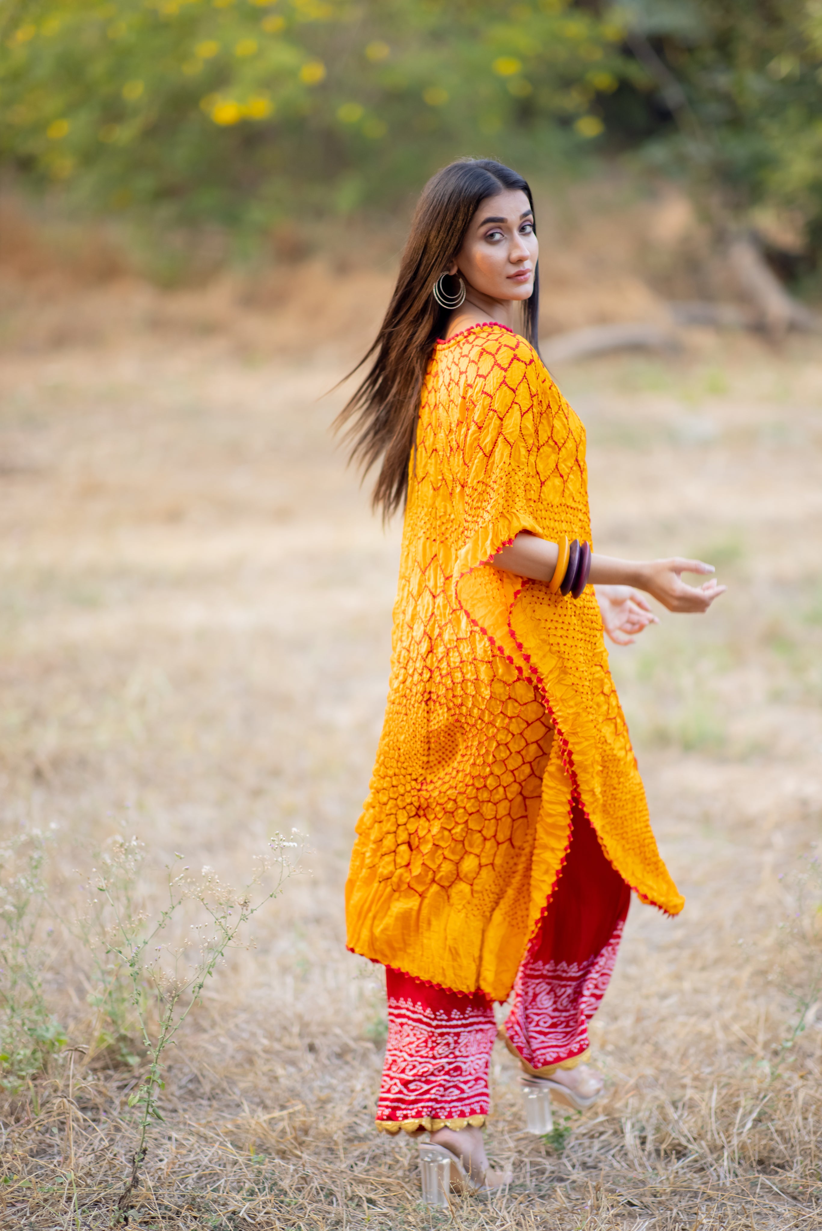 THREE FLOWERS KAFTAN